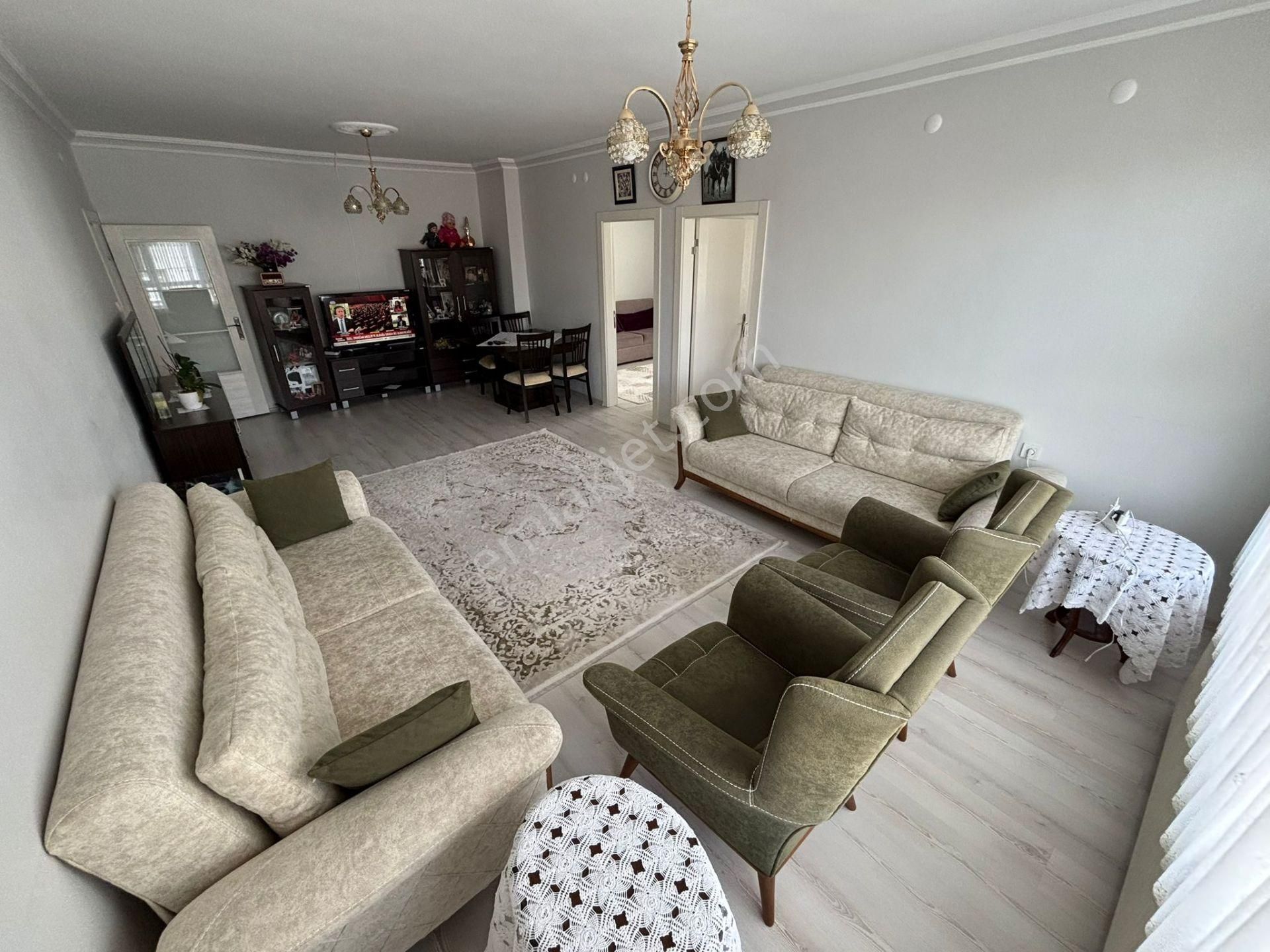 Etlik'te Cadde Paraleli 3+1 125 M2 Çift Balkonlu Full Yapılı - Görsel 8