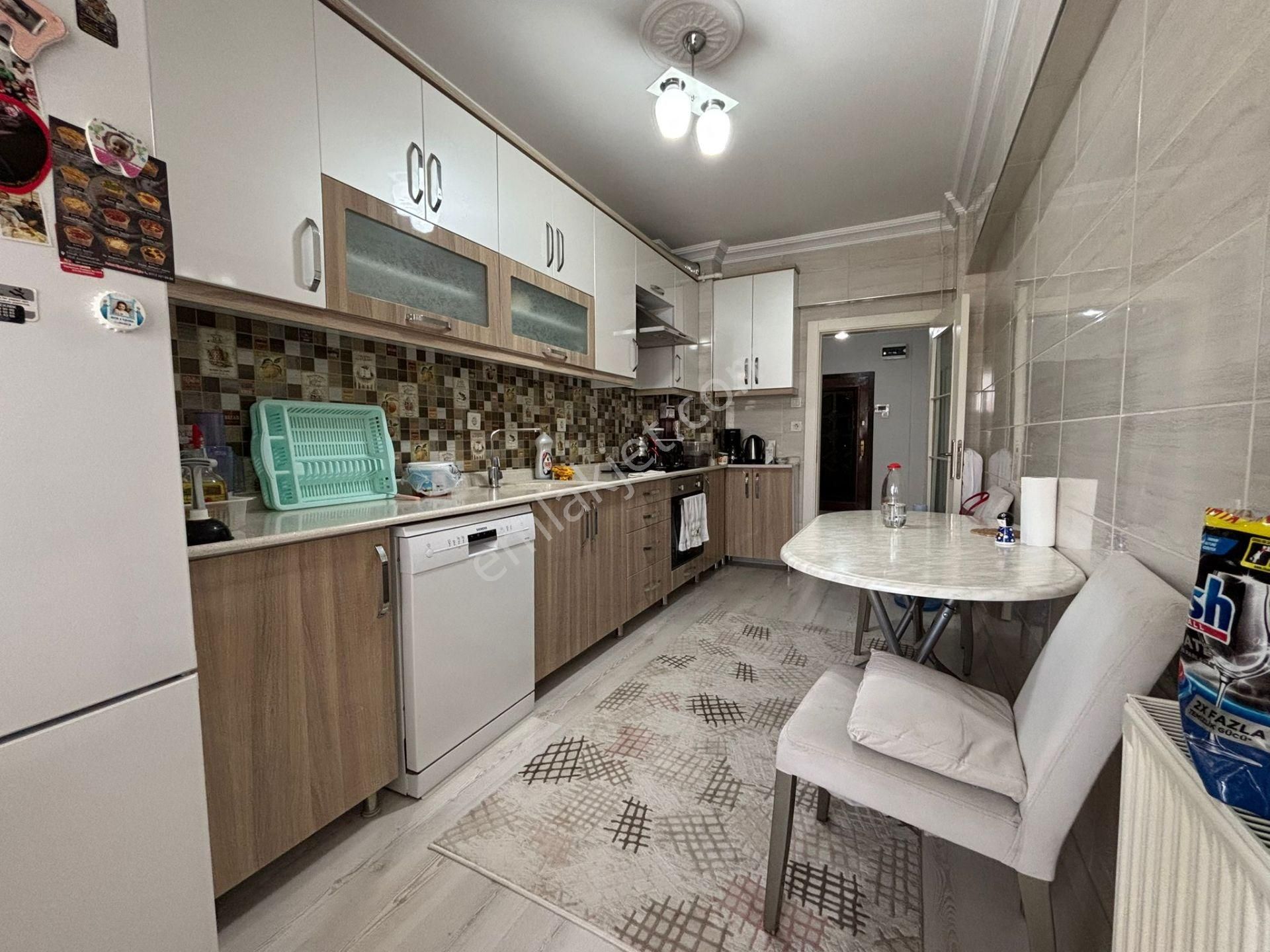 Etlik'te Cadde Paraleli 3+1 125 M2 Çift Balkonlu Full Yapılı - Görsel 4