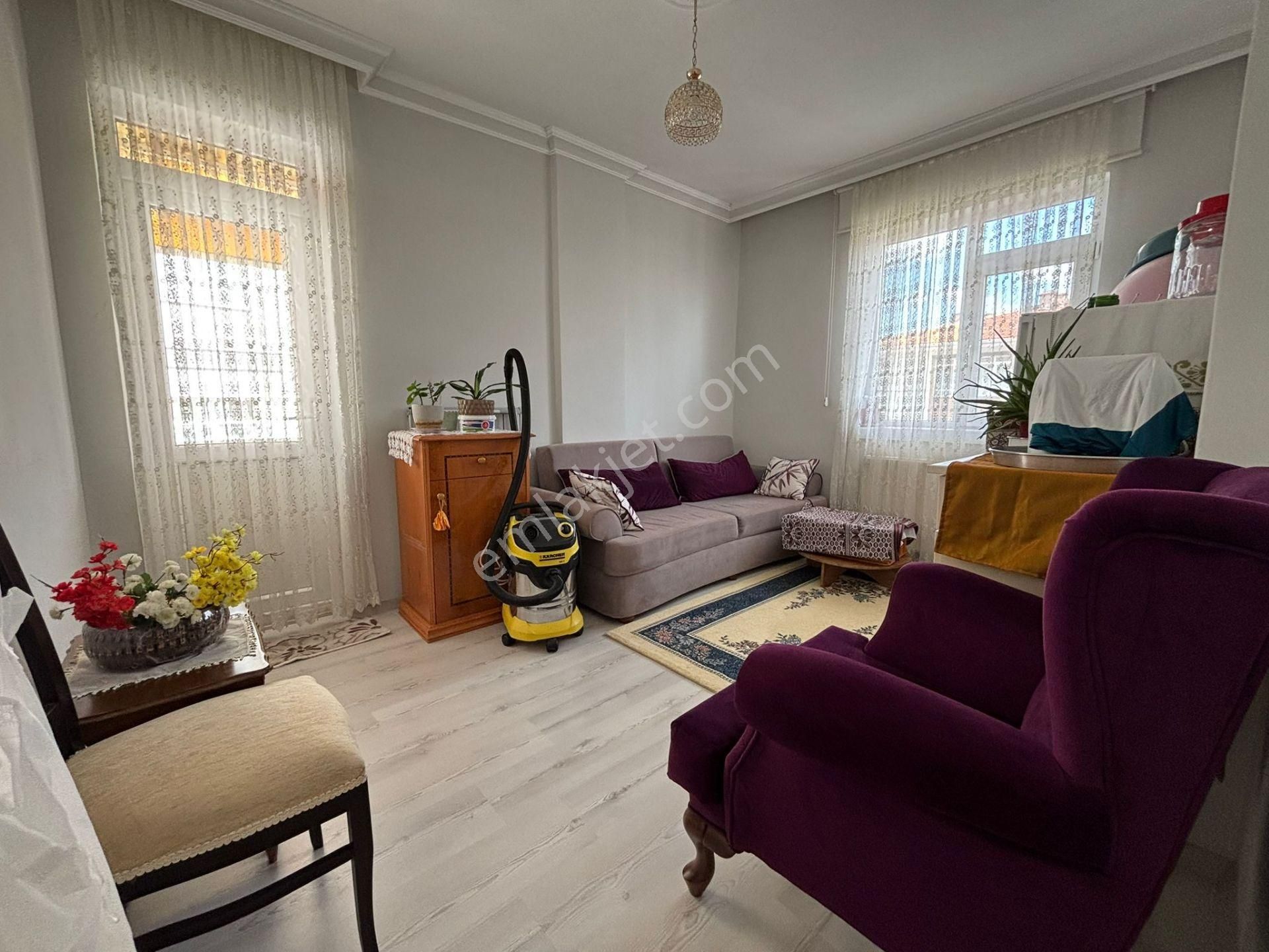 Etlik'te Cadde Paraleli 3+1 125 M2 Çift Balkonlu Full Yapılı - Görsel 15