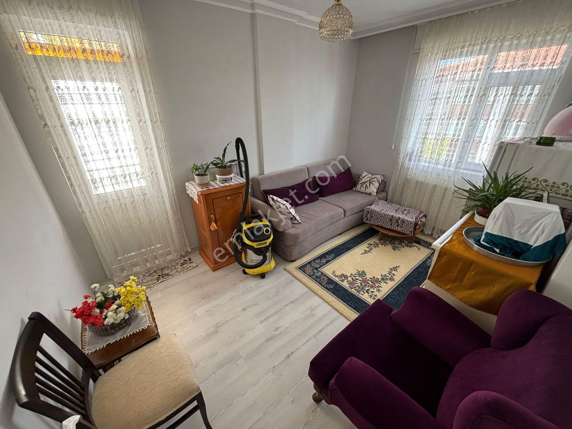 Etlik'te Cadde Paraleli 3+1 125 M2 Çift Balkonlu Full Yapılı - Görsel 17