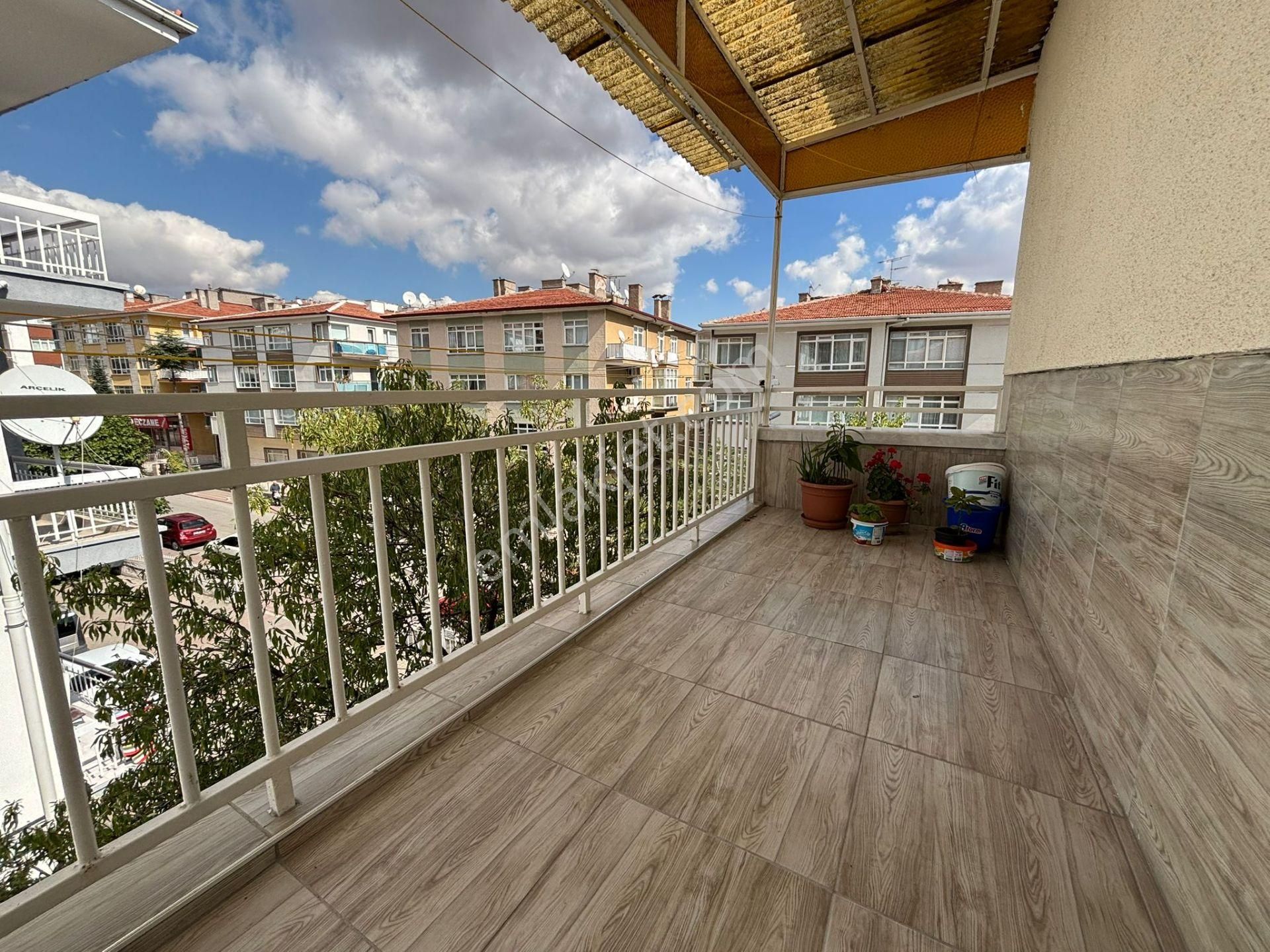 Etlik'te Cadde Paraleli 3+1 125 M2 Çift Balkonlu Full Yapılı - Görsel 25