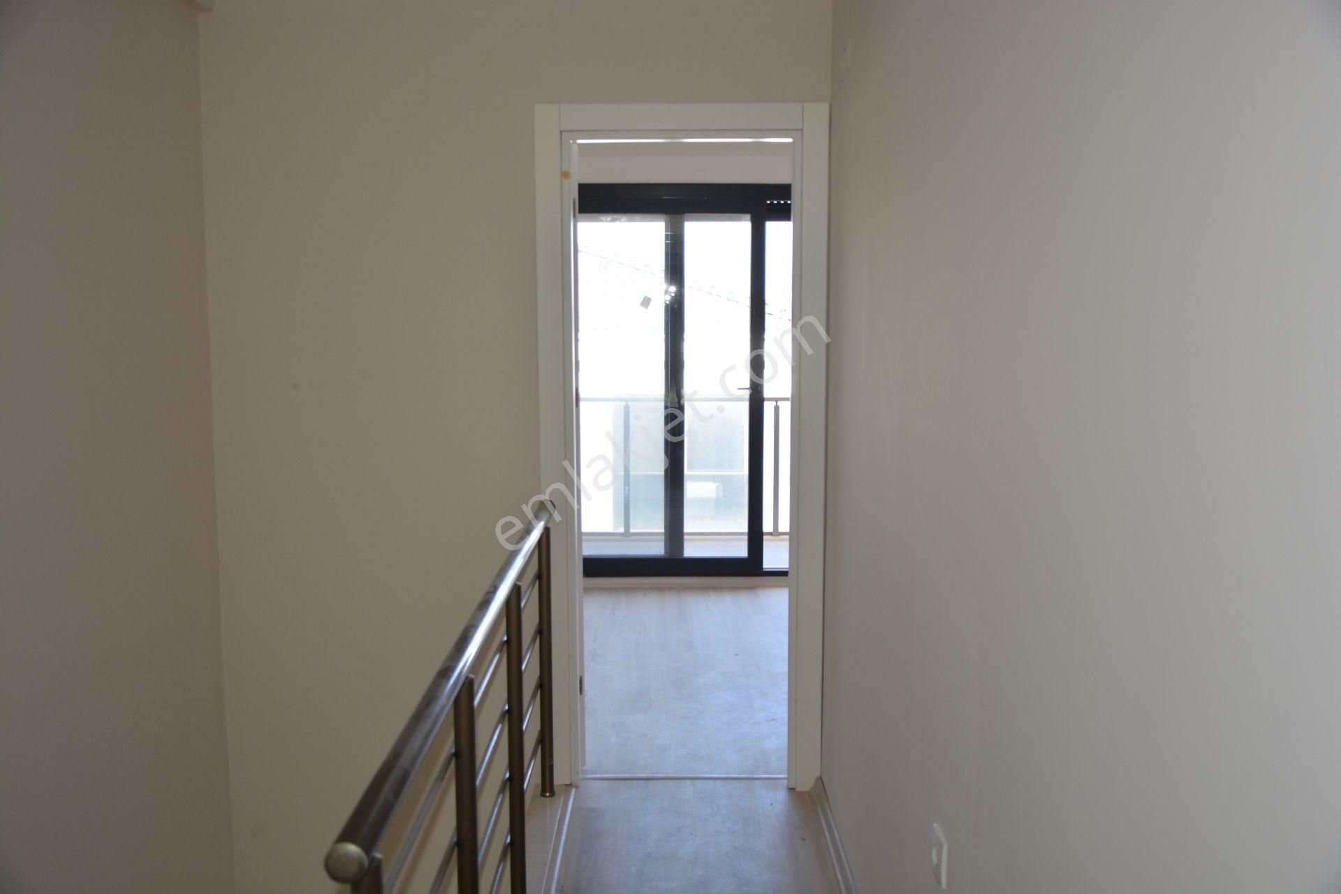 Çeşme Reisdere'de 2+2 Satılık Villa - Görsel 6