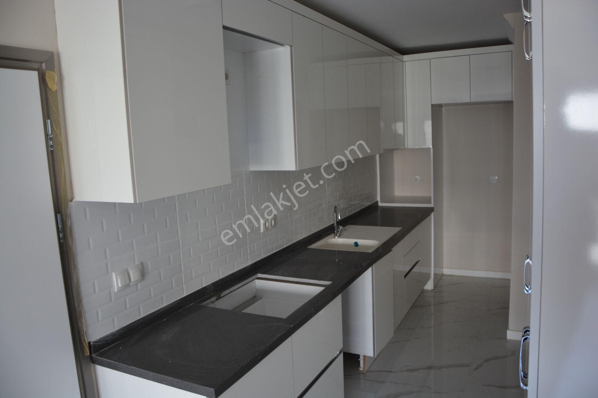 Çeşme Reisdere'de 2+2 Satılık Villa - Görsel 17