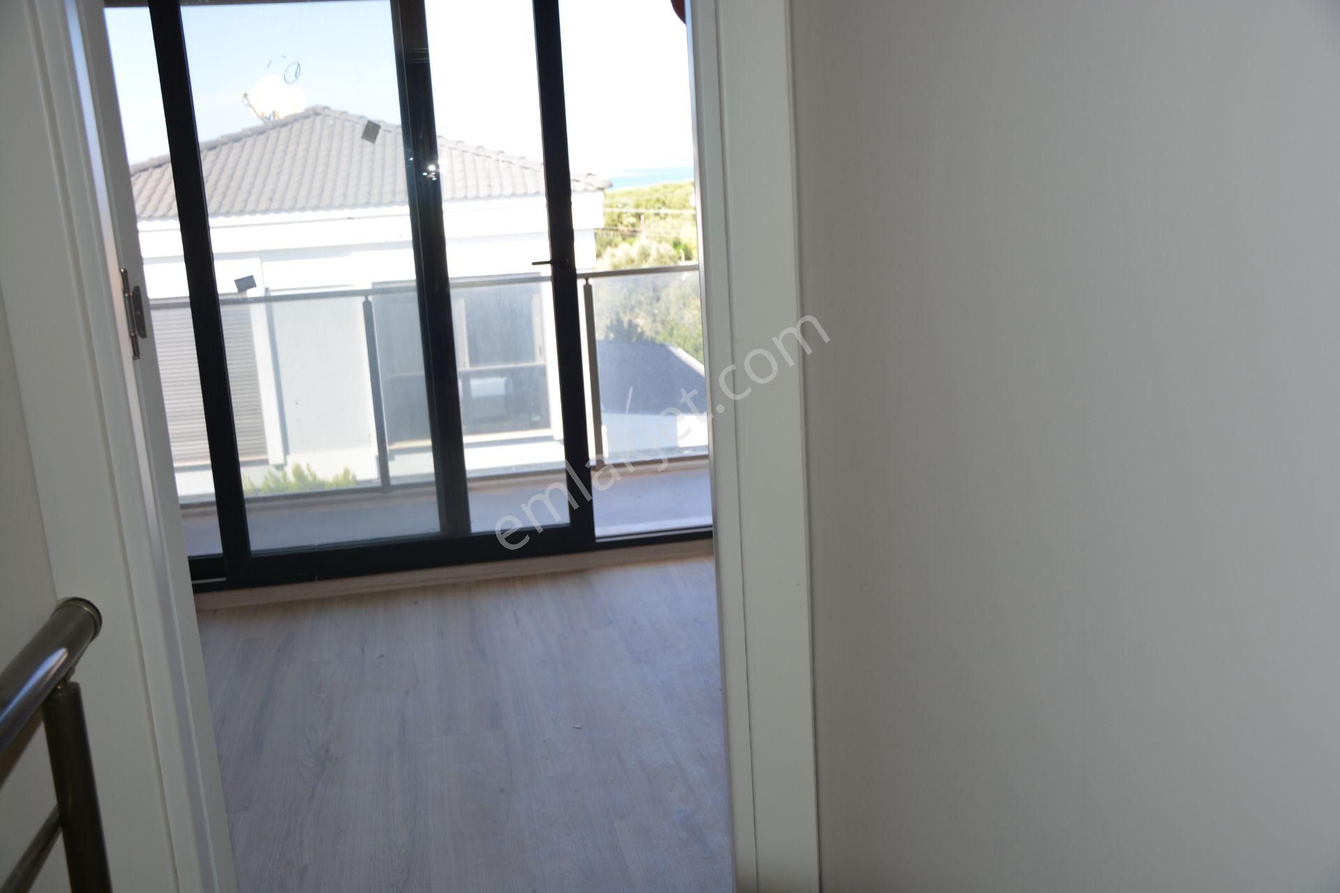 Çeşme Reisdere'de 2+2 Satılık Villa - Görsel 7