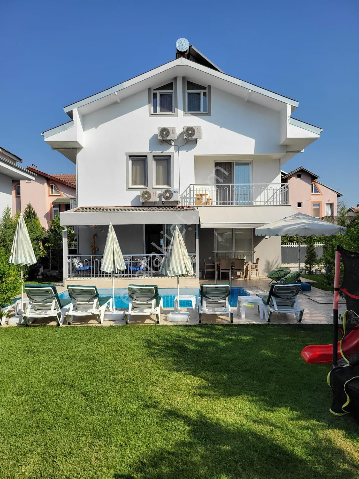 Stop’tan Plaja 750mt.turizm Belgeli 5+1 Müstakil Havuzlu Villa