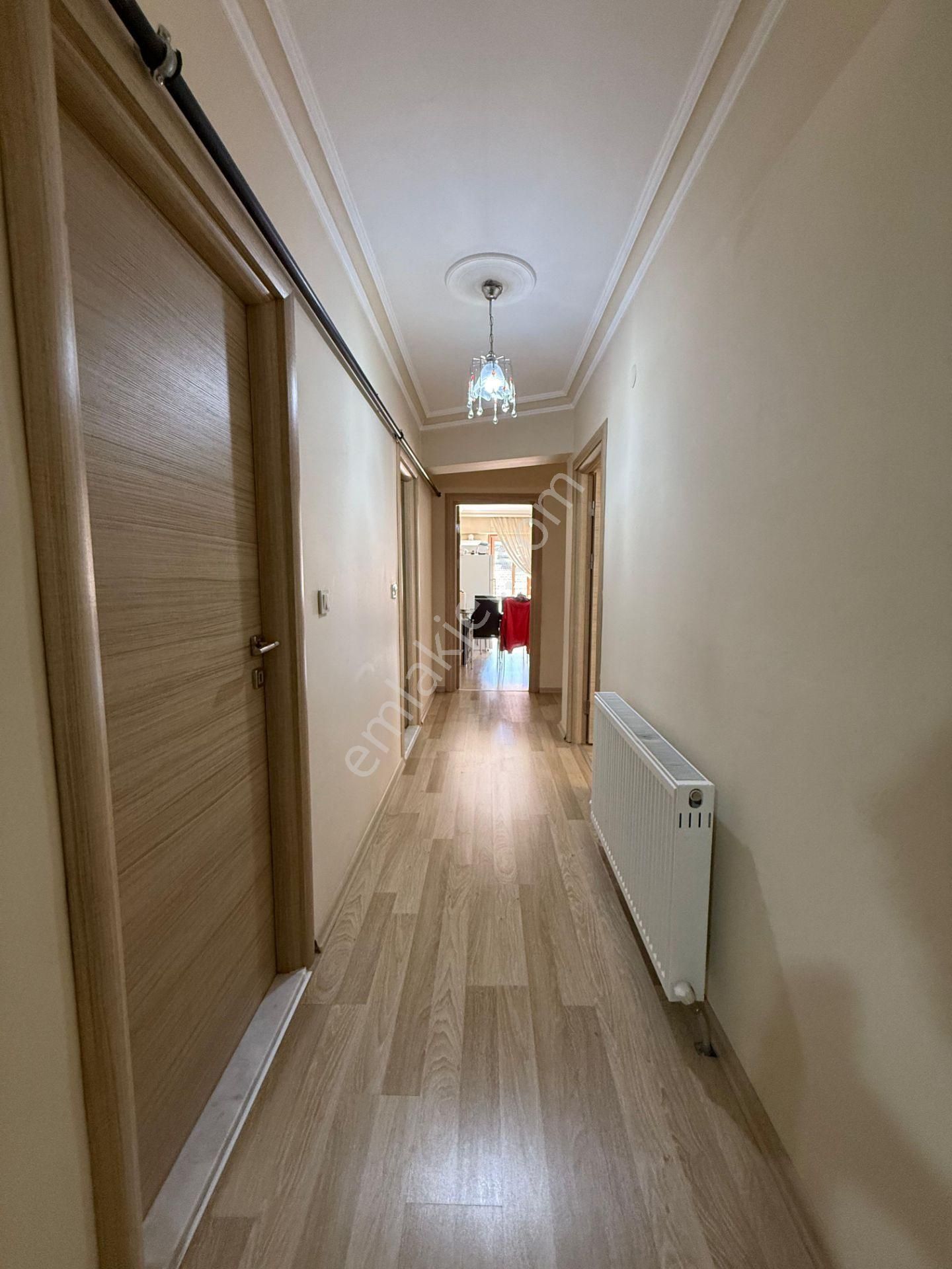 Bağcı Cad. Paraleli Ebeveyn Banyolu Çift Balkonlu 140 M2 - Görsel 22