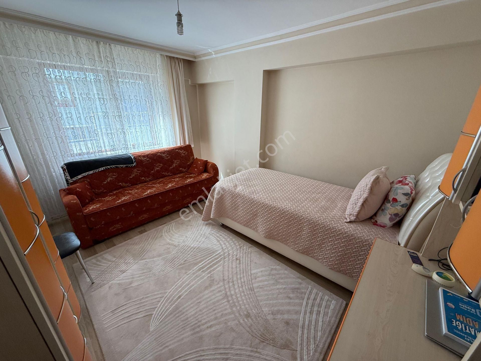 Bağcı Cad. Paraleli Ebeveyn Banyolu Çift Balkonlu 140 M2 - Görsel 14