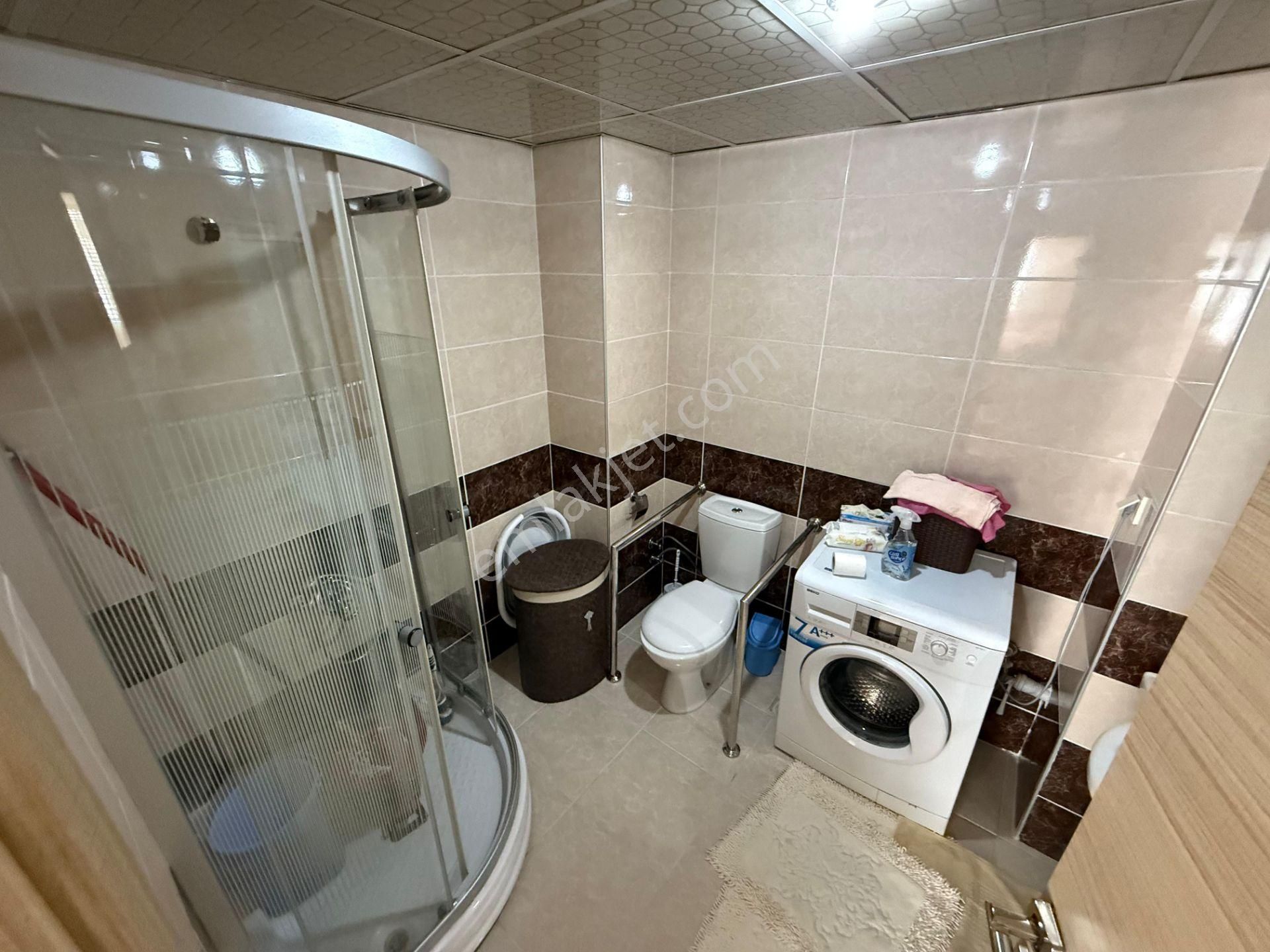 Bağcı Cad. Paraleli Ebeveyn Banyolu Çift Balkonlu 140 M2 - Görsel 28