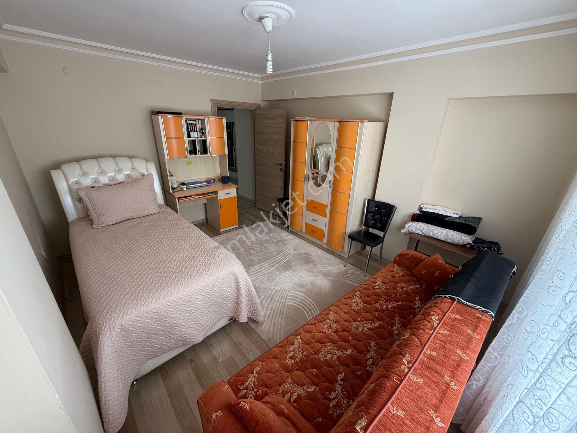 Bağcı Cad. Paraleli Ebeveyn Banyolu Çift Balkonlu 140 M2 - Görsel 13