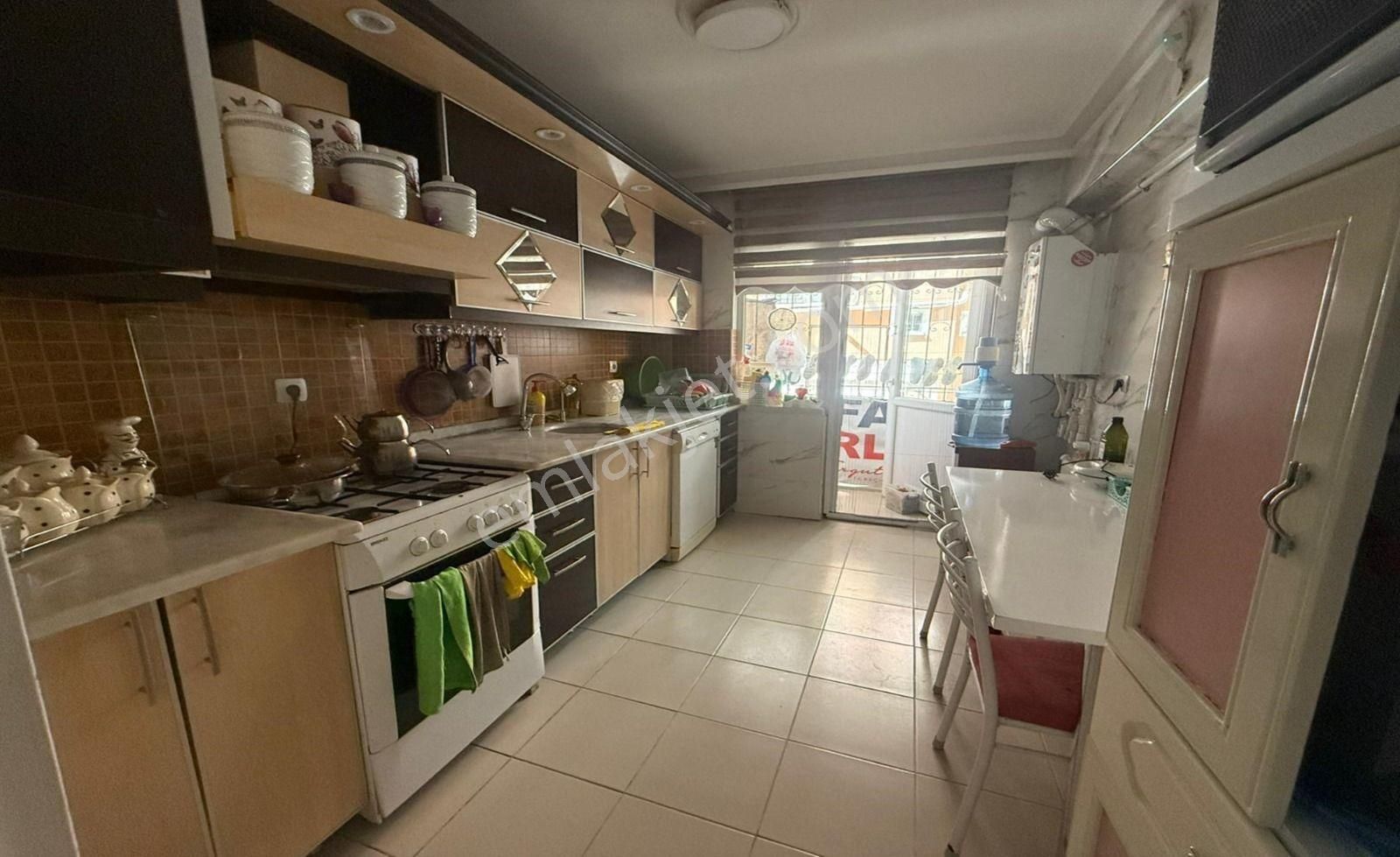 Kanuni Mahallesi'nde 3+1 Yapılı Daire! - Görsel 2