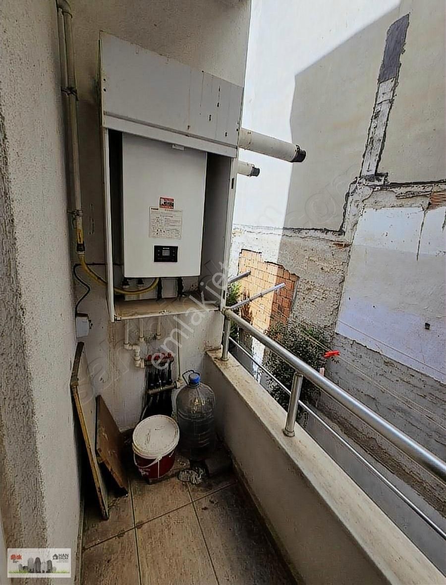 Barbaros Atatürk Caddesi Yakınında 1+1 Kiralık Daire 18500 Tl - Görsel 2