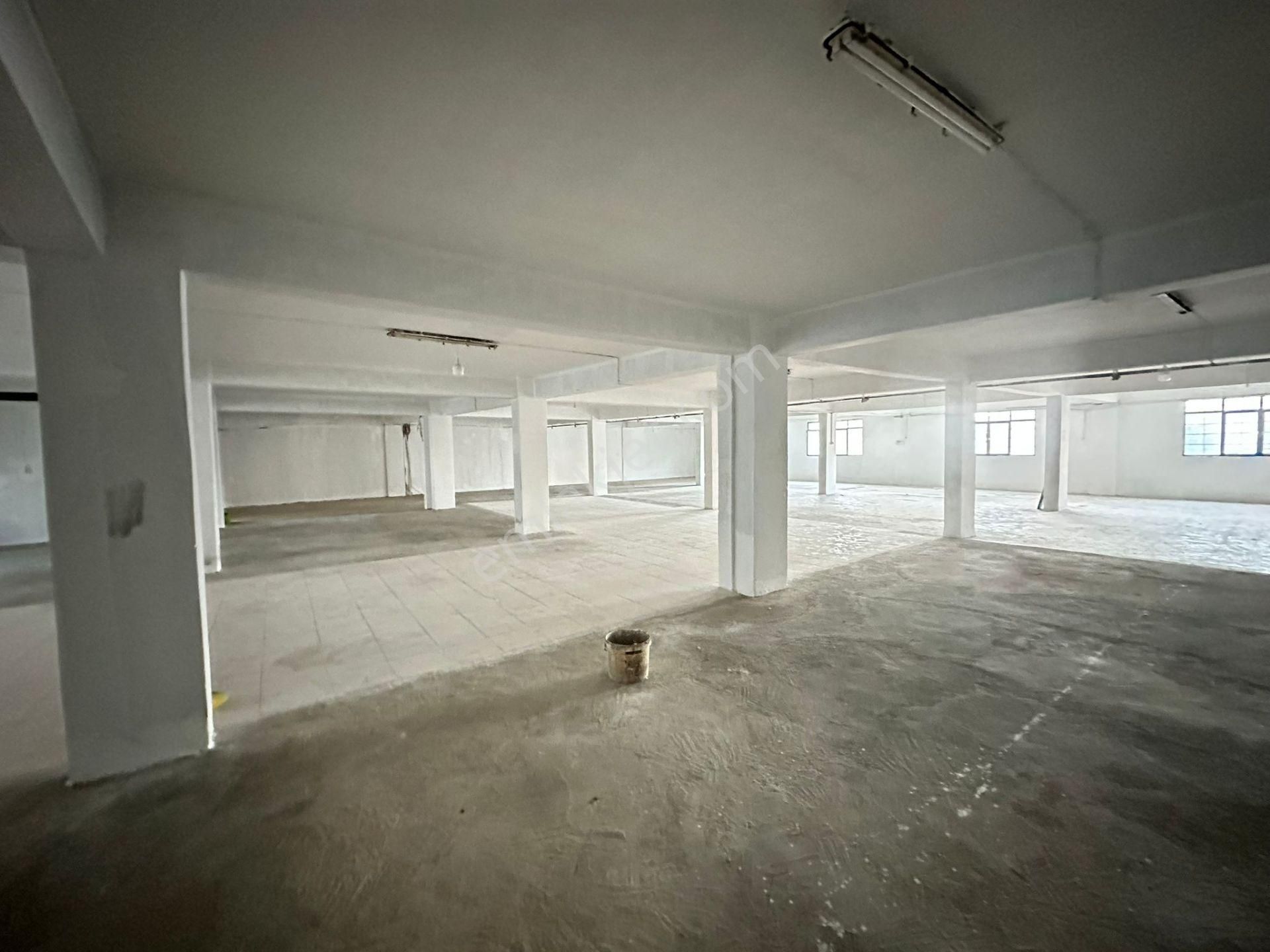 2tır+1kamyon Aynıanda İndirbindir Yapılan 2 Cephe 2850m İşyeri - Görsel 32