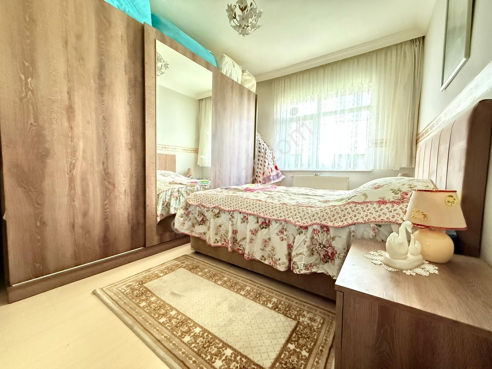 Bağlarbaşı'nda Cadde Üzeri 3+1 Daire! - Görsel 11