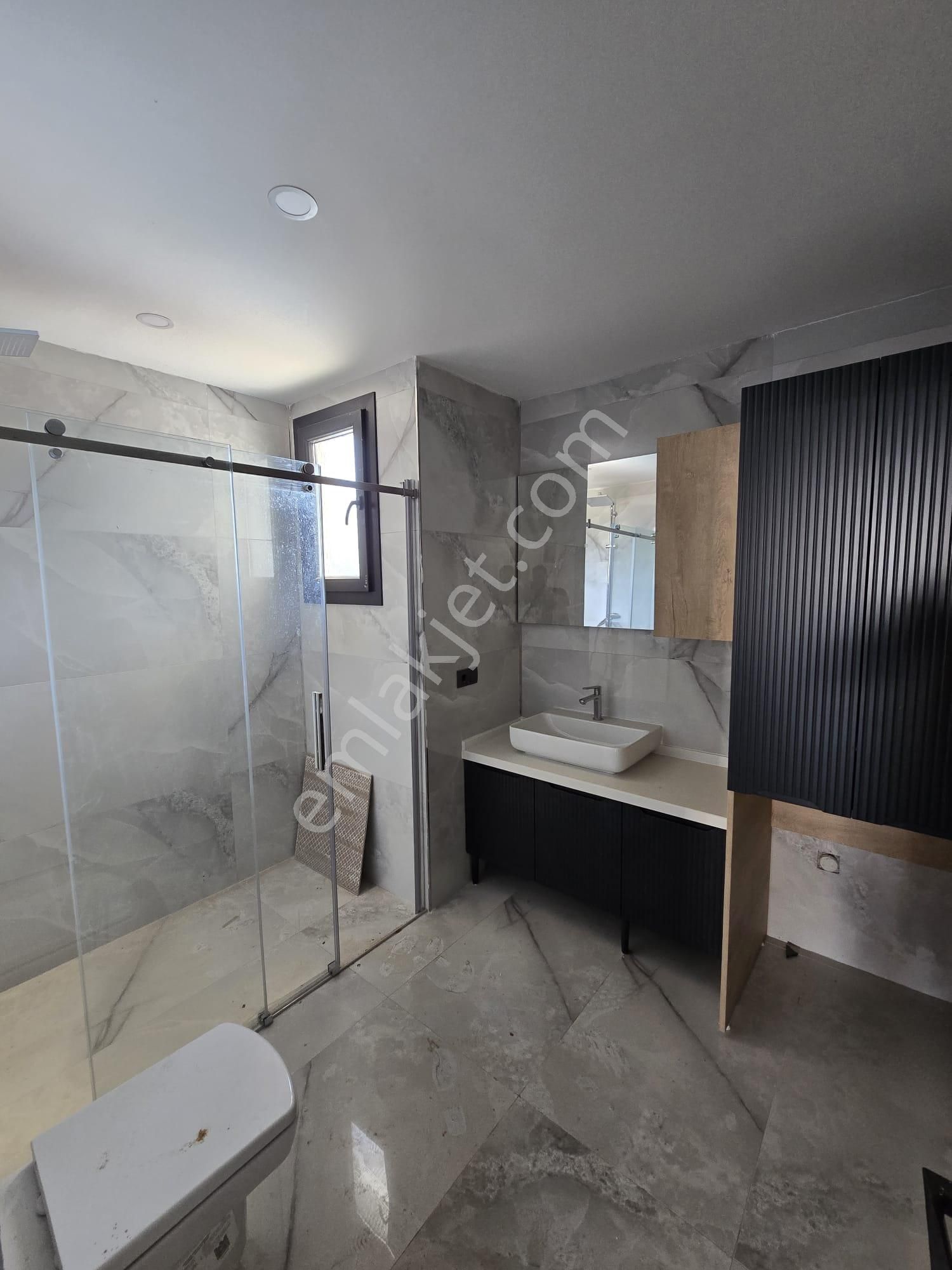 Akbükte Denize 100 Adım, Lüks 4+1 Yarı Akıllı, Sıfır Villa - Görsel 15