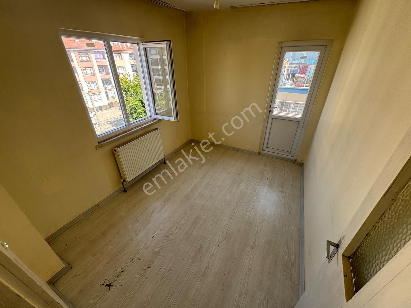 Ankara Kazanç'tan Bölgenin En Uygun Fiyatlı Dairesi. Satılık 3+1 Katta Daire - Görsel 7