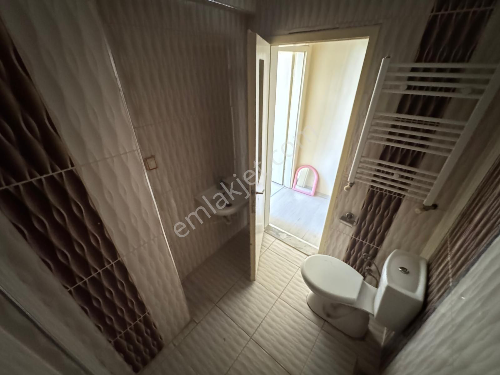 Ankara Kazanç'tan Bölgenin En Uygun Fiyatlı Dairesi. Satılık 3+1 Katta Daire - Görsel 23