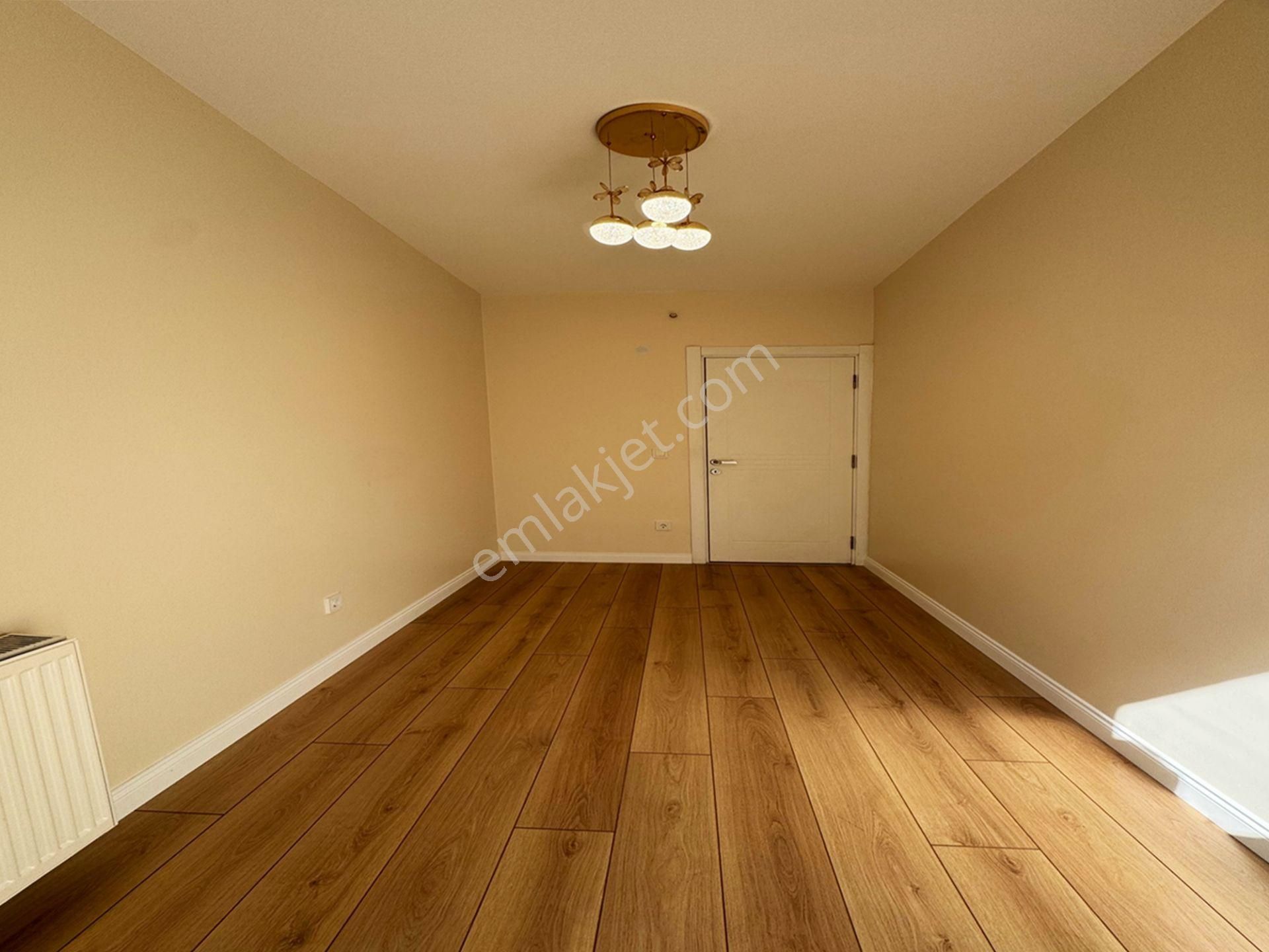 İşte Aradığınız.! Mehterçeşme'de Genişm2 3+1 Satılık Daire - Görsel 10