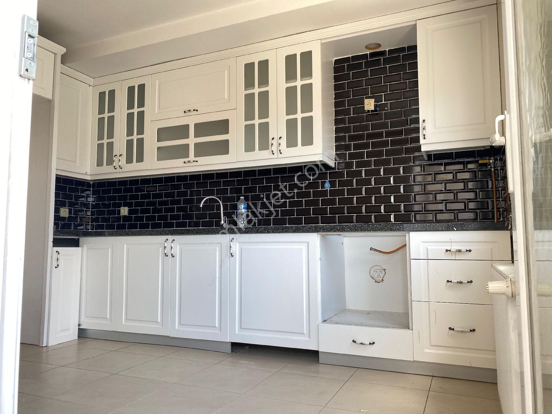 Ra Gayrimenkul İncirlikuyu Mevkiinde Kiralık 4+1 Daire - Görsel 9