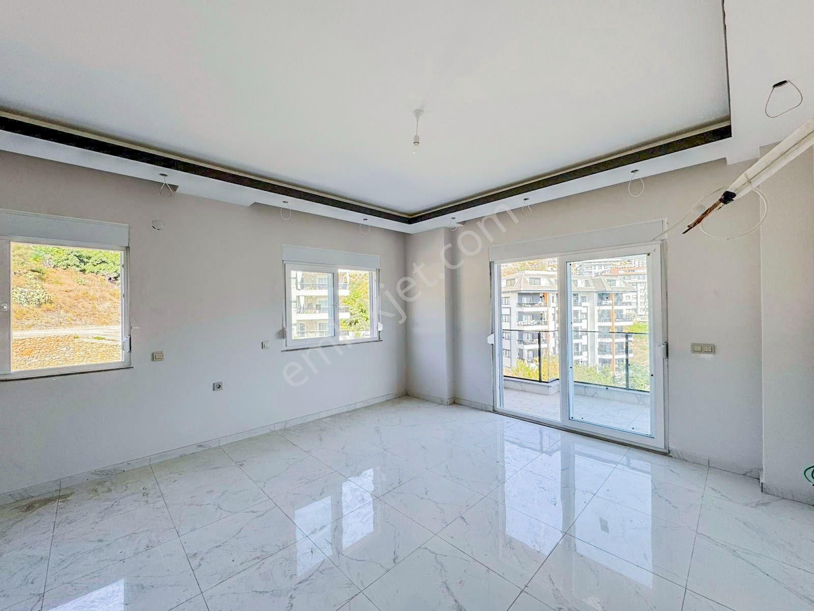 Alanya Çıplaklı'da Satılık Sıfır 3+1 Amerikan Mutfak Daire - Görsel 18