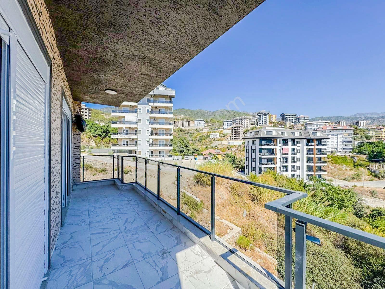 Alanya Çıplaklı'da Satılık Sıfır 3+1 Amerikan Mutfak Daire - Görsel 9