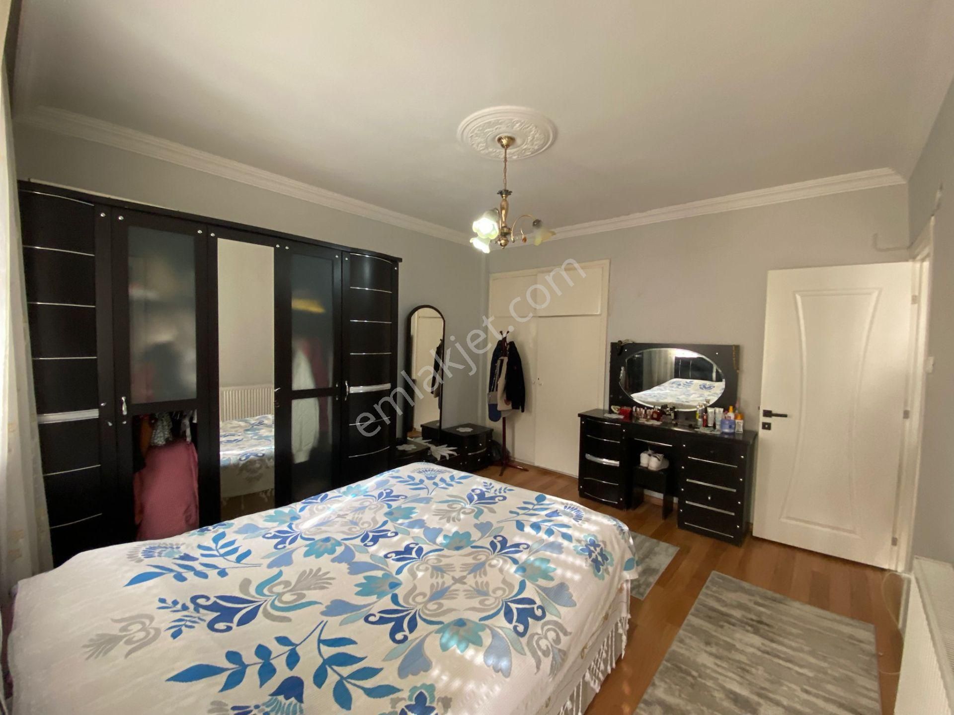 Acill Buca Efeler Mah.de Şirinyer Merkez Civarı 2+1 100m2 Dgazlı Ayrı Mutfak Havadar Satılık Daire - Görsel 8