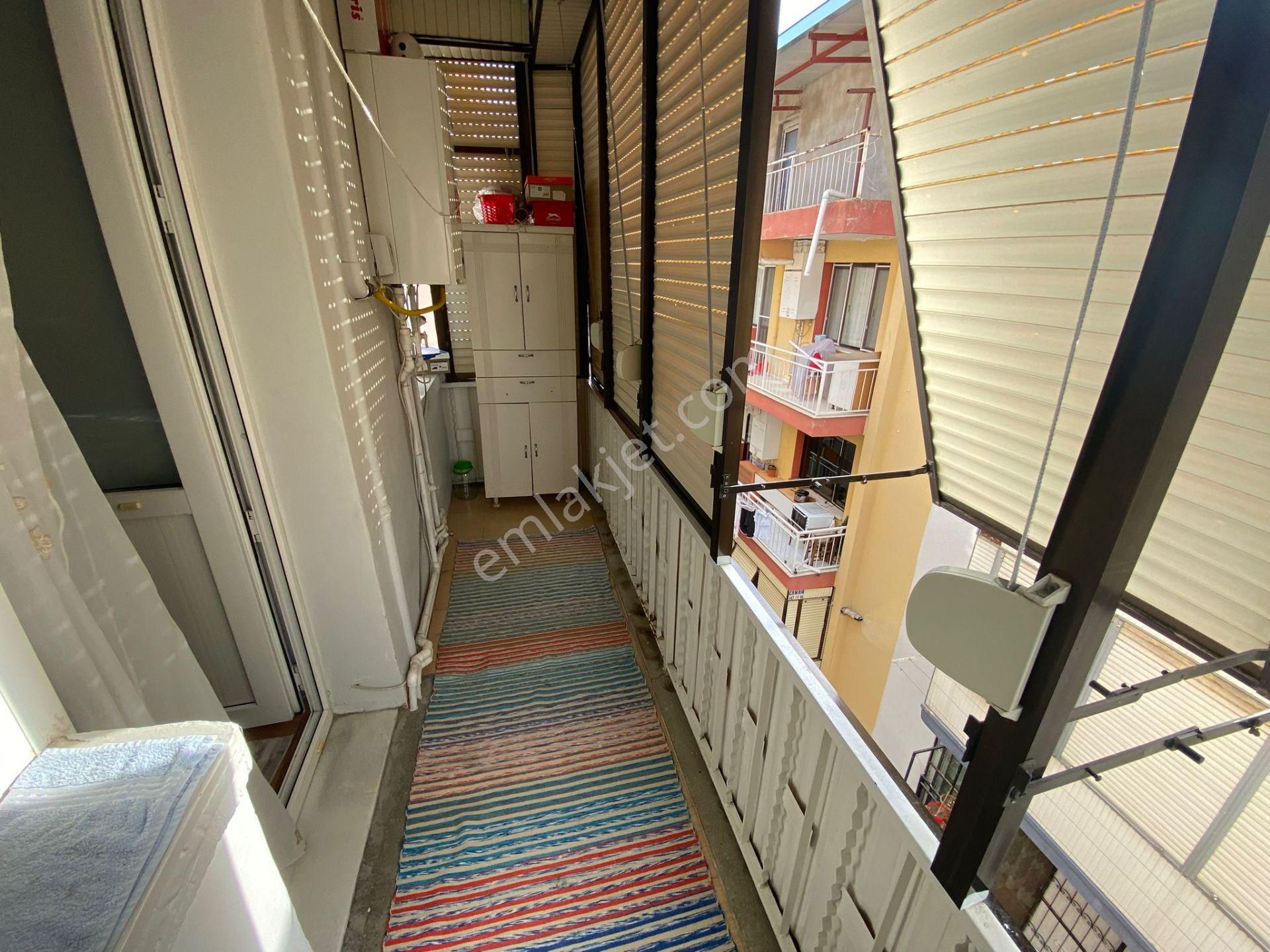 Acill Buca Efeler Mah.de Şirinyer Merkez Civarı 2+1 100m2 Dgazlı Ayrı Mutfak Havadar Satılık Daire - Görsel 29