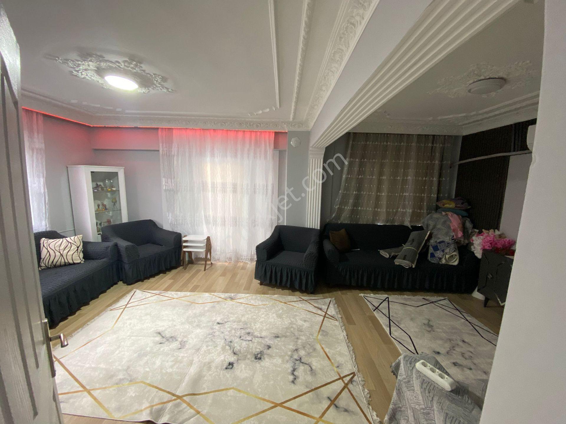 Acil Konak Zeytinlik Mah.de Kemer İzban İstasyonuna Yakını 2+1 90m2 Ayrı Mutfak Arakat Satılık Daire - Görsel 4