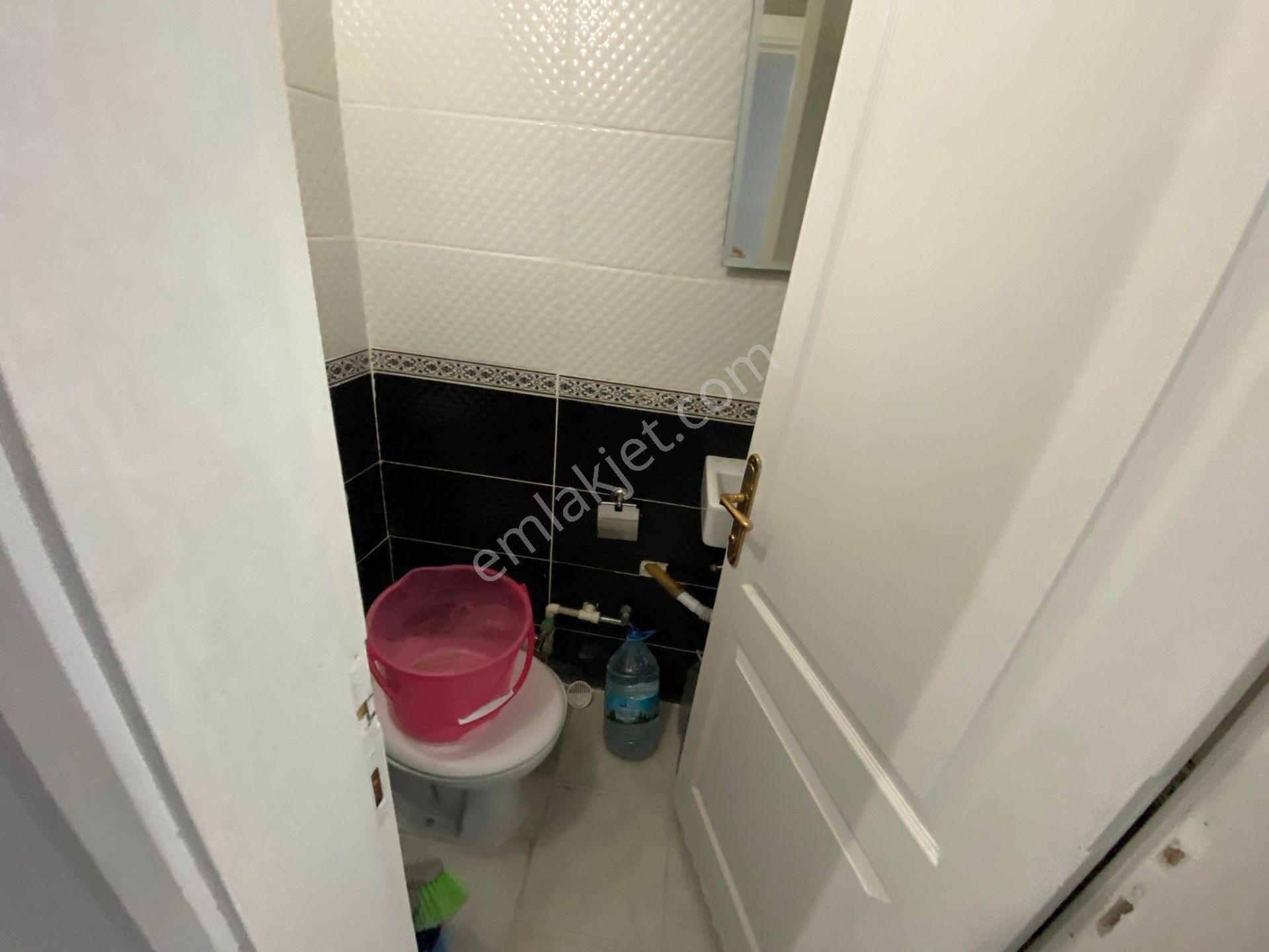 Acil Konak Zeytinlik Mah.de Kemer İzban İstasyonuna Yakını 2+1 90m2 Ayrı Mutfak Arakat Satılık Daire - Görsel 24