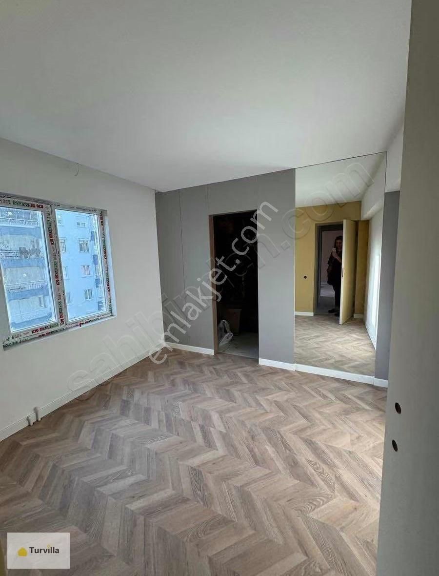 Tur Villa Business'tan 3 + 1 Satılık İçi Yenilenmiş Daire - Görsel 8