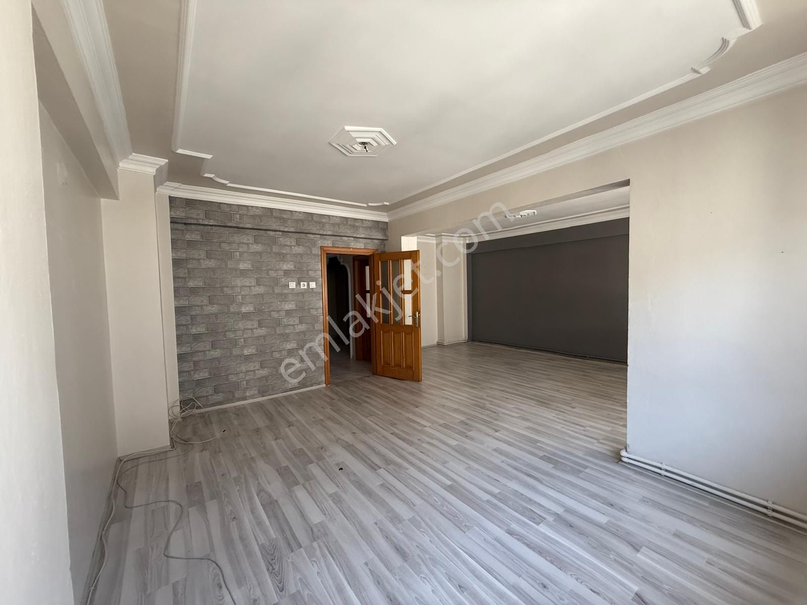 Gemlik Emlaktan 2+1 Kiralık Kayha Mh Konforlu Daire - Görsel 3