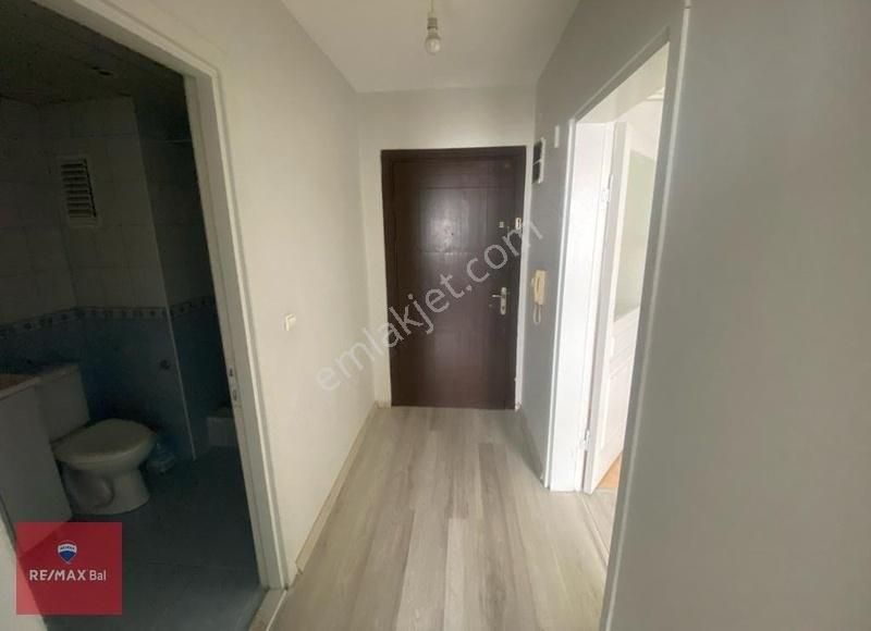 Toki Yenimahalle'de Ön -güney Cephe,ara Kat Temiz Kiralık 1+1 - Görsel 11
