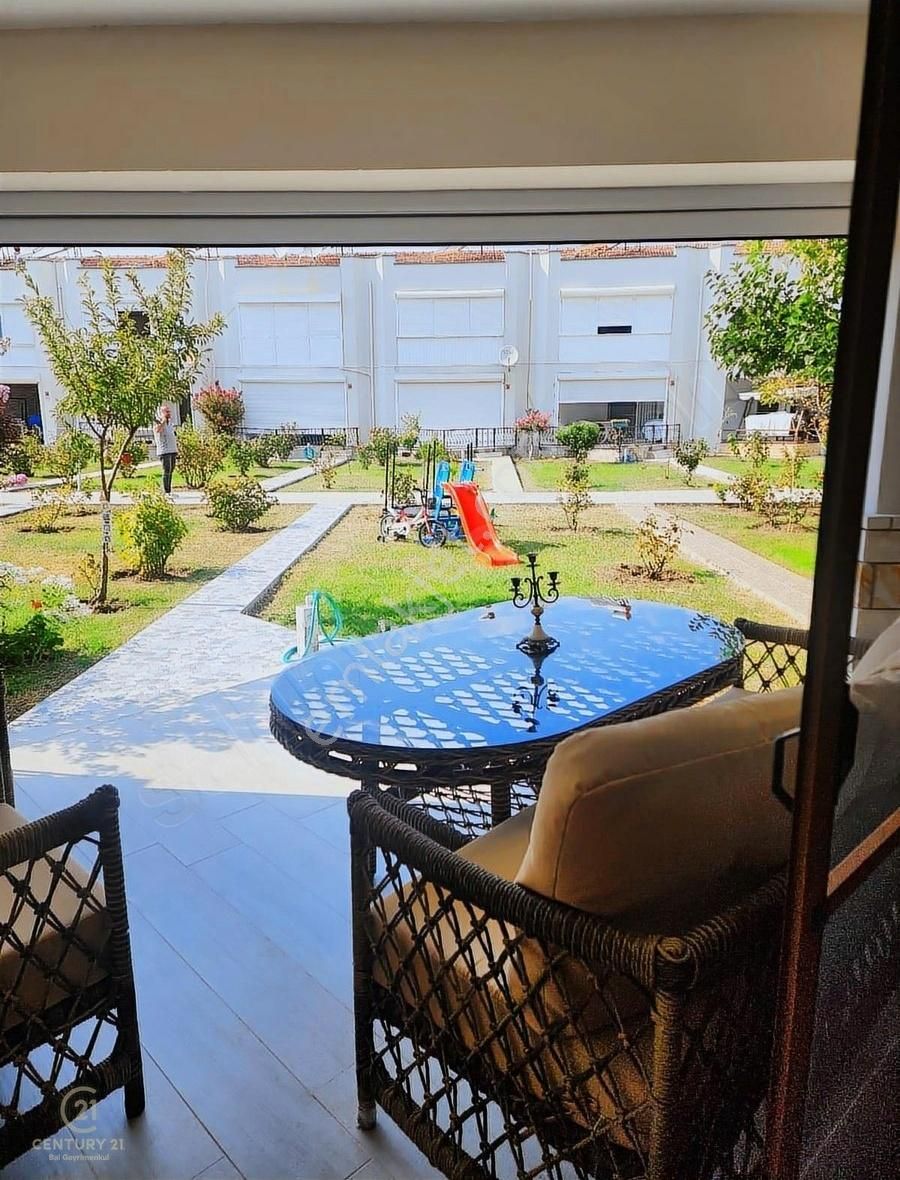 C21 Bal'dan Ayvalık Altınova'da Denizin Kıyısında Kiralık Villa - Görsel 15