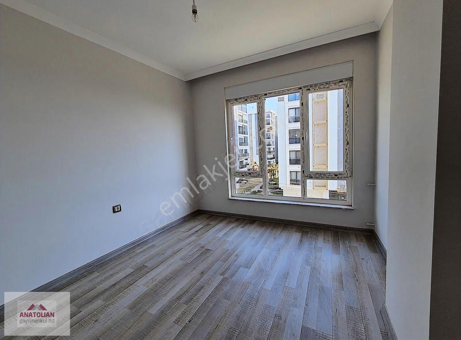 Antalya Mazıdağı Çankaya'da Full Deniz Manzaralı Arakat 3+1daire - Görsel 24