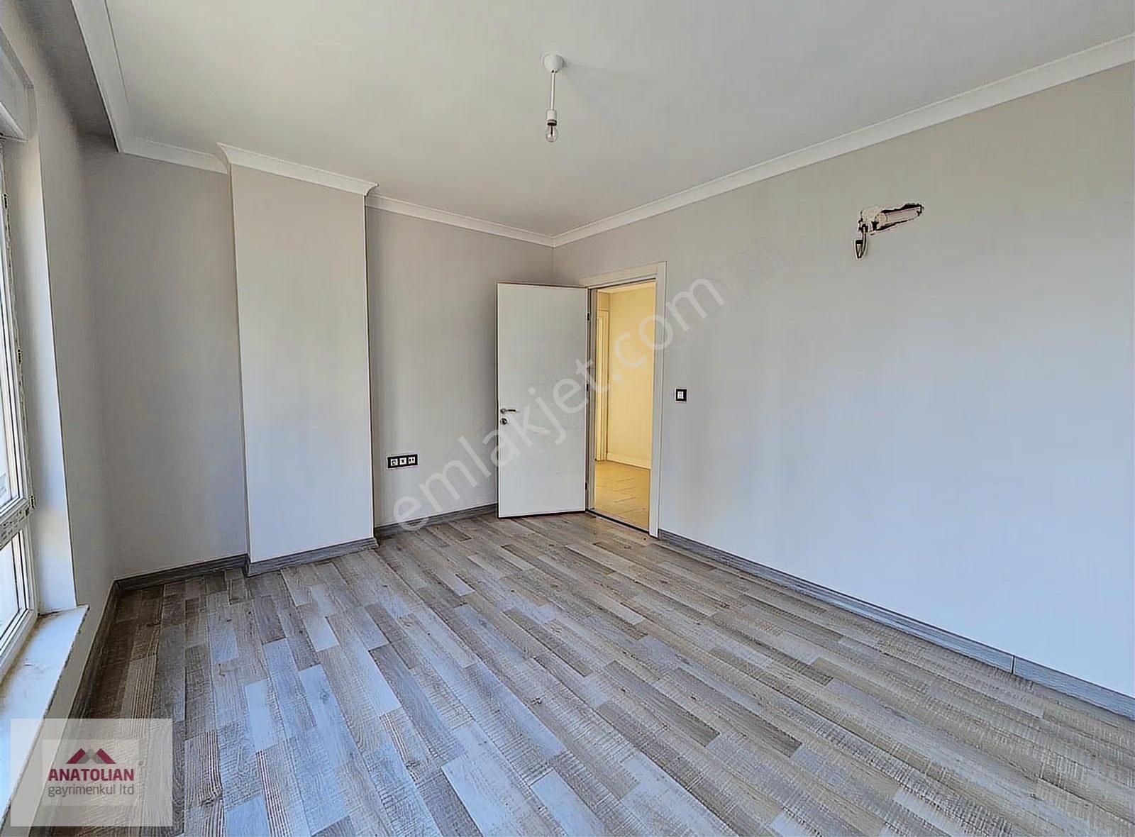 Antalya Mazıdağı Çankaya'da Full Deniz Manzaralı Arakat 3+1daire - Görsel 3