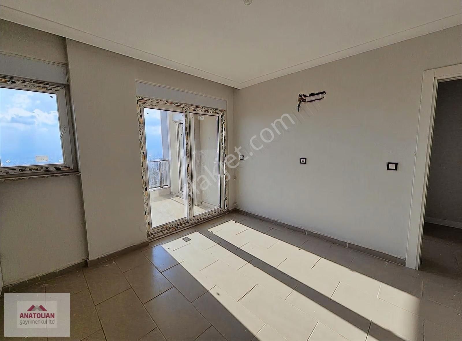 Antalya Mazıdağı Çankaya'da Full Deniz Manzaralı Arakat 3+1daire - Görsel 32