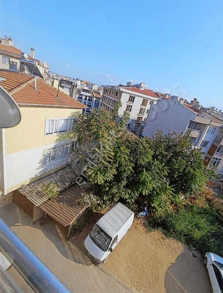 Yazıcızade De 2+1 Köprü Manzaralı Daire - Görsel 4