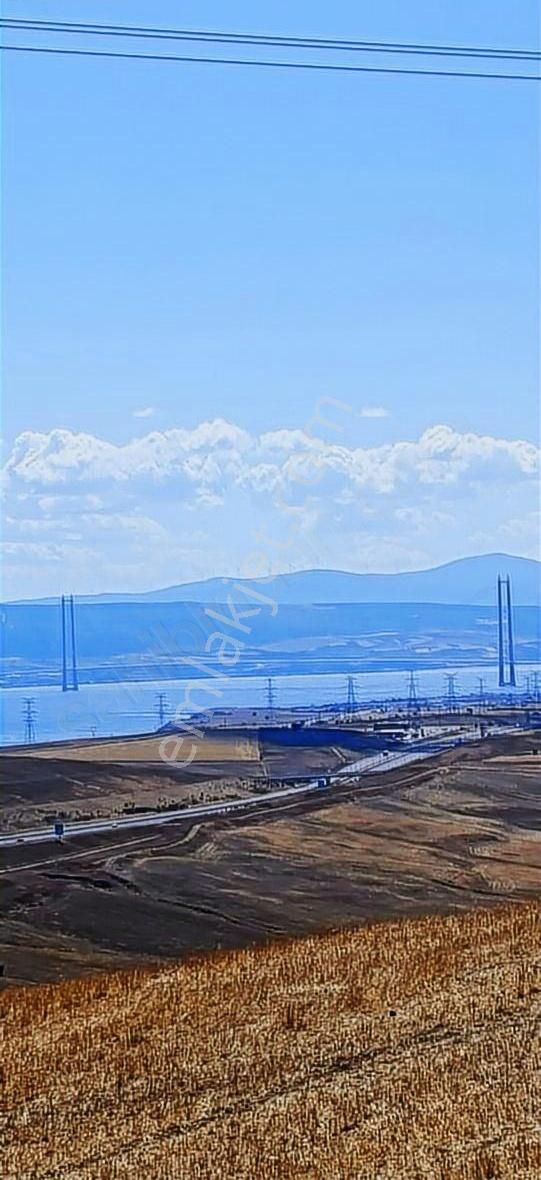 Kavaklıtepe De Deniz Boğaz Köprü Manzaralı 14 Dönüm Arazi