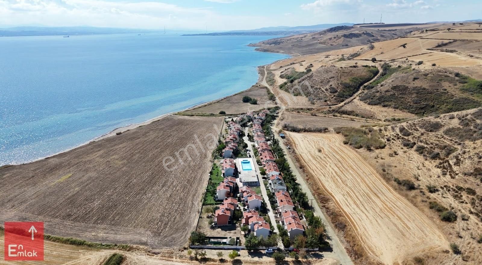 Bolayırda Yaz-kış Huzur, Havuz Ve Denizle İç İçe - Görsel 5