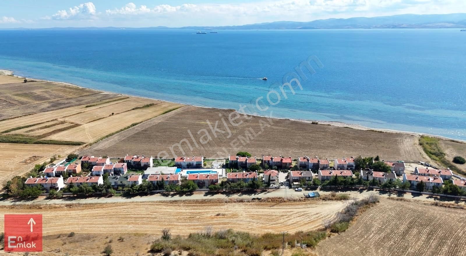 Bolayırda Yaz-kış Huzur, Havuz Ve Denizle İç İçe - Görsel 20