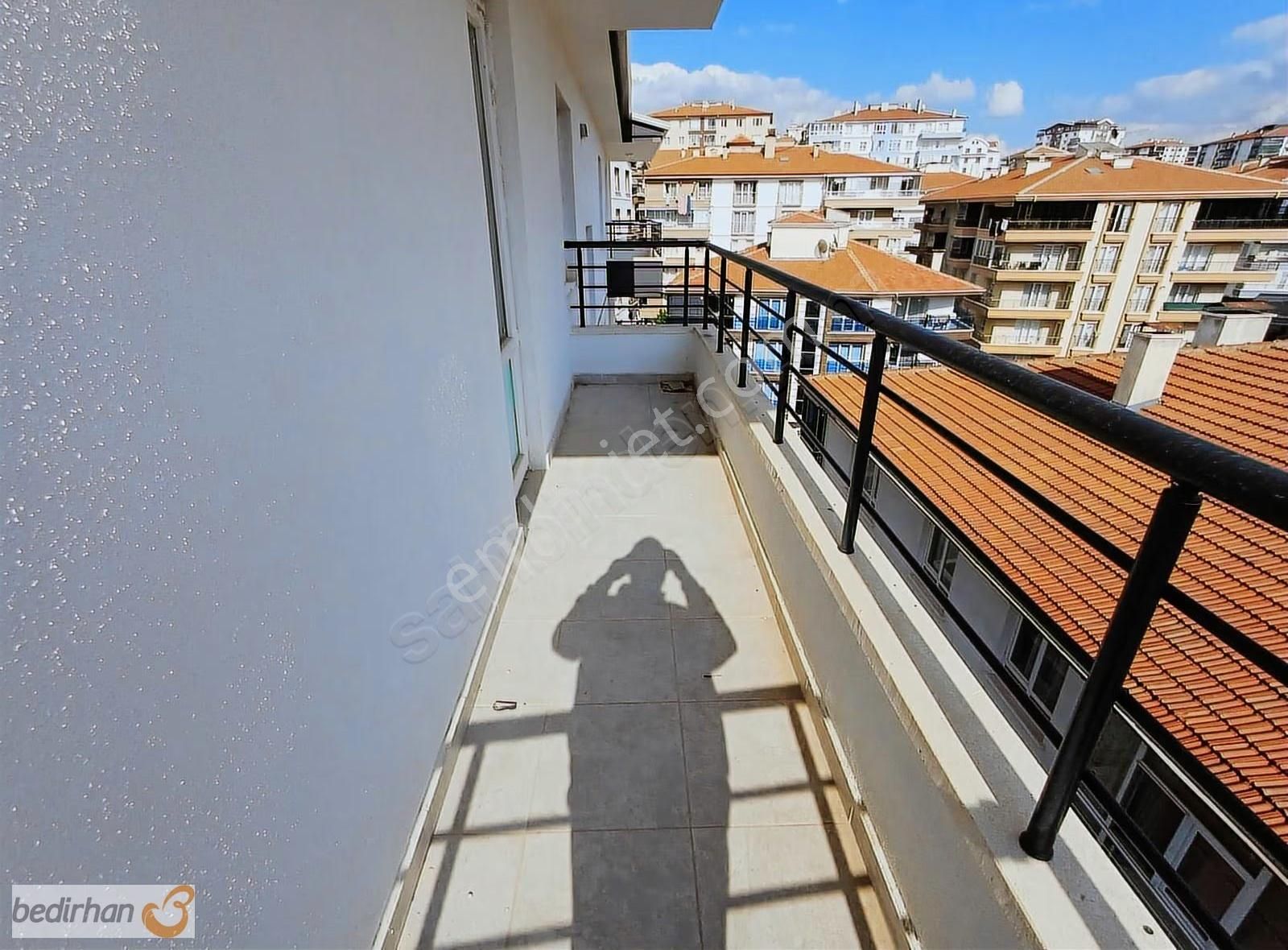 Bedirhan Emlak Tan K.ören Karşıyaka Da 3+1 Kat 5 Te Kombili - Görsel 10