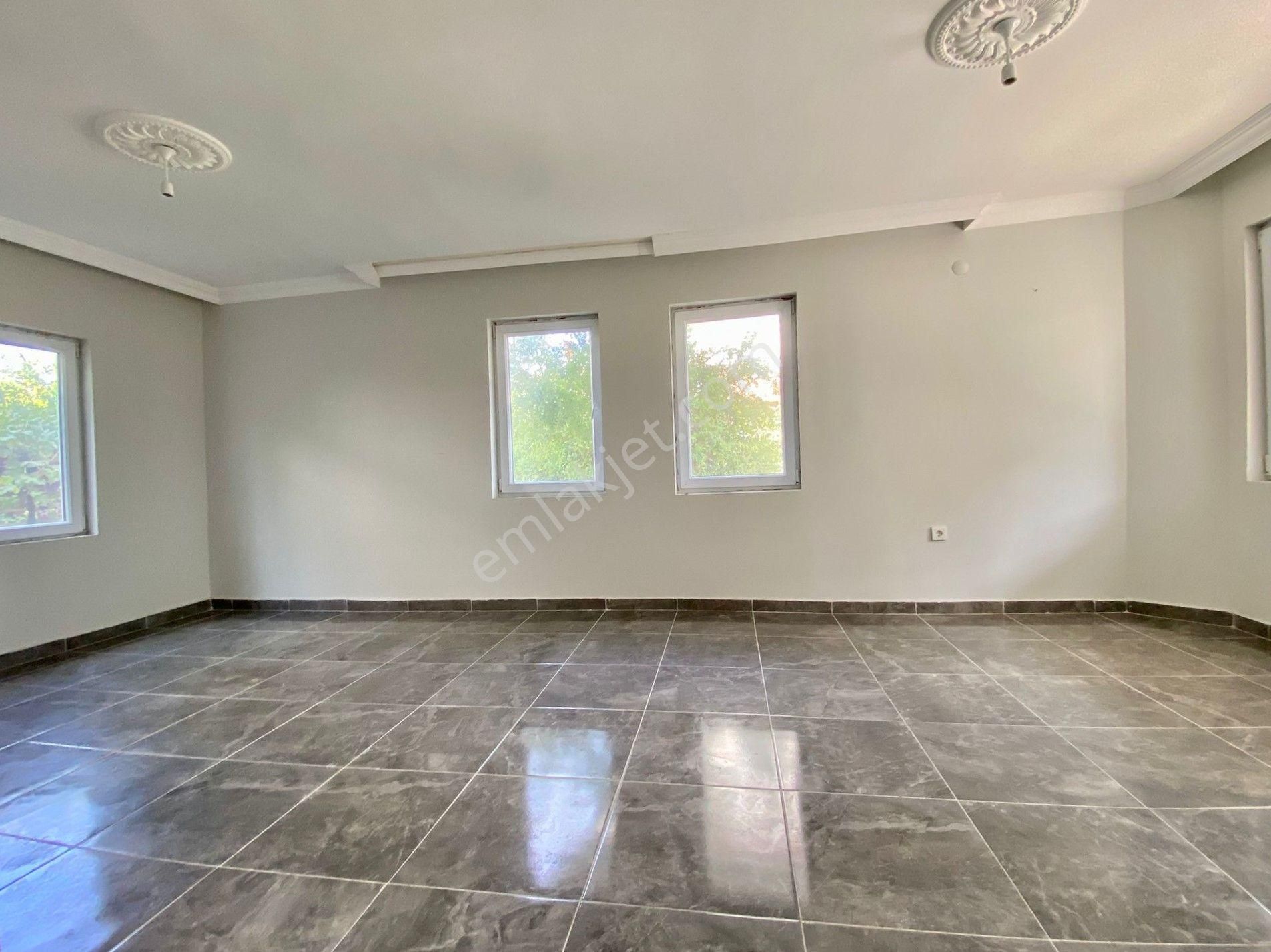 Serik Boğazkent Müstakil Tripleks Satılık 3+1 Villa - Görsel 13