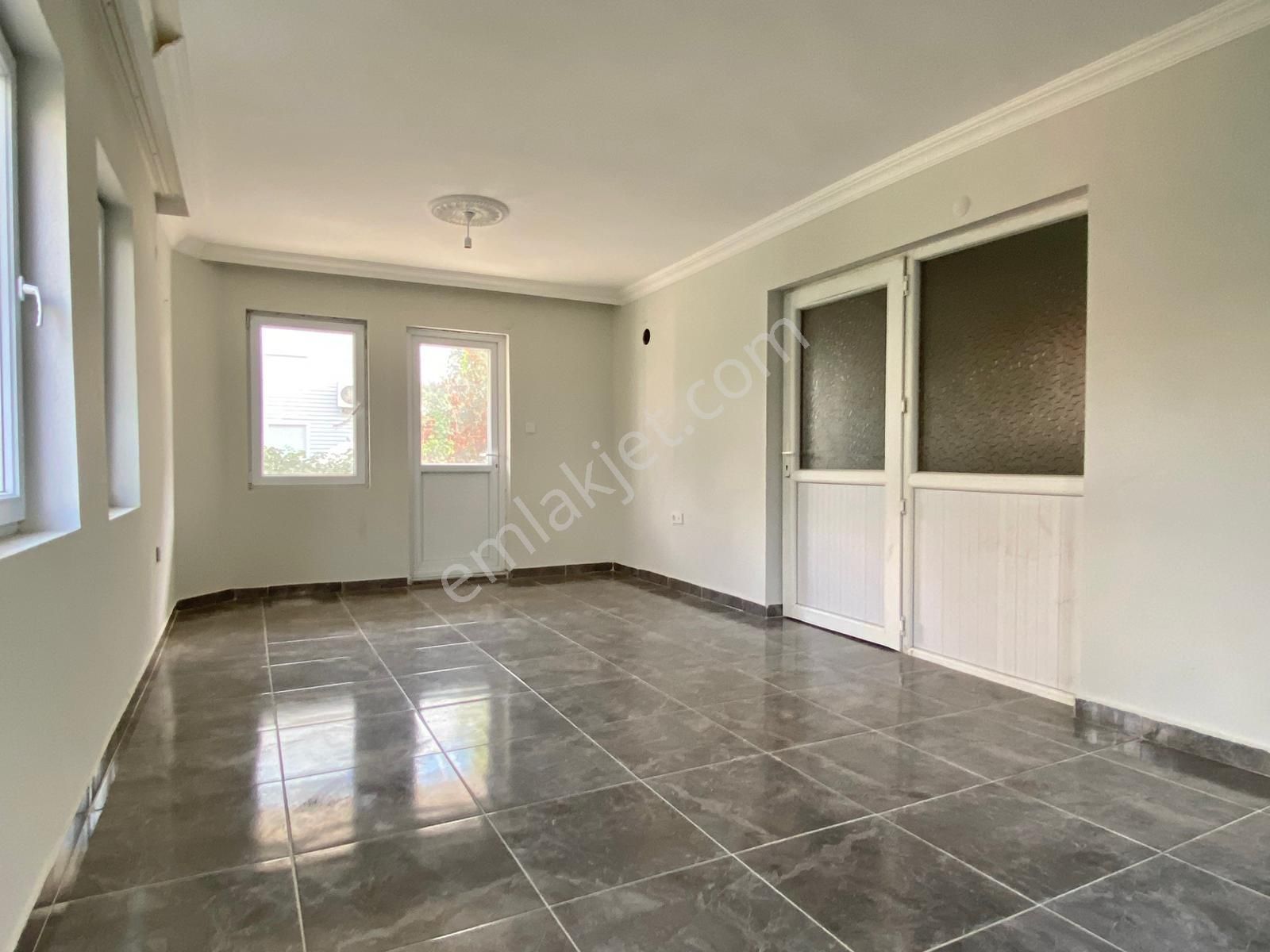 Serik Boğazkent Müstakil Tripleks Satılık 3+1 Villa - Görsel 14