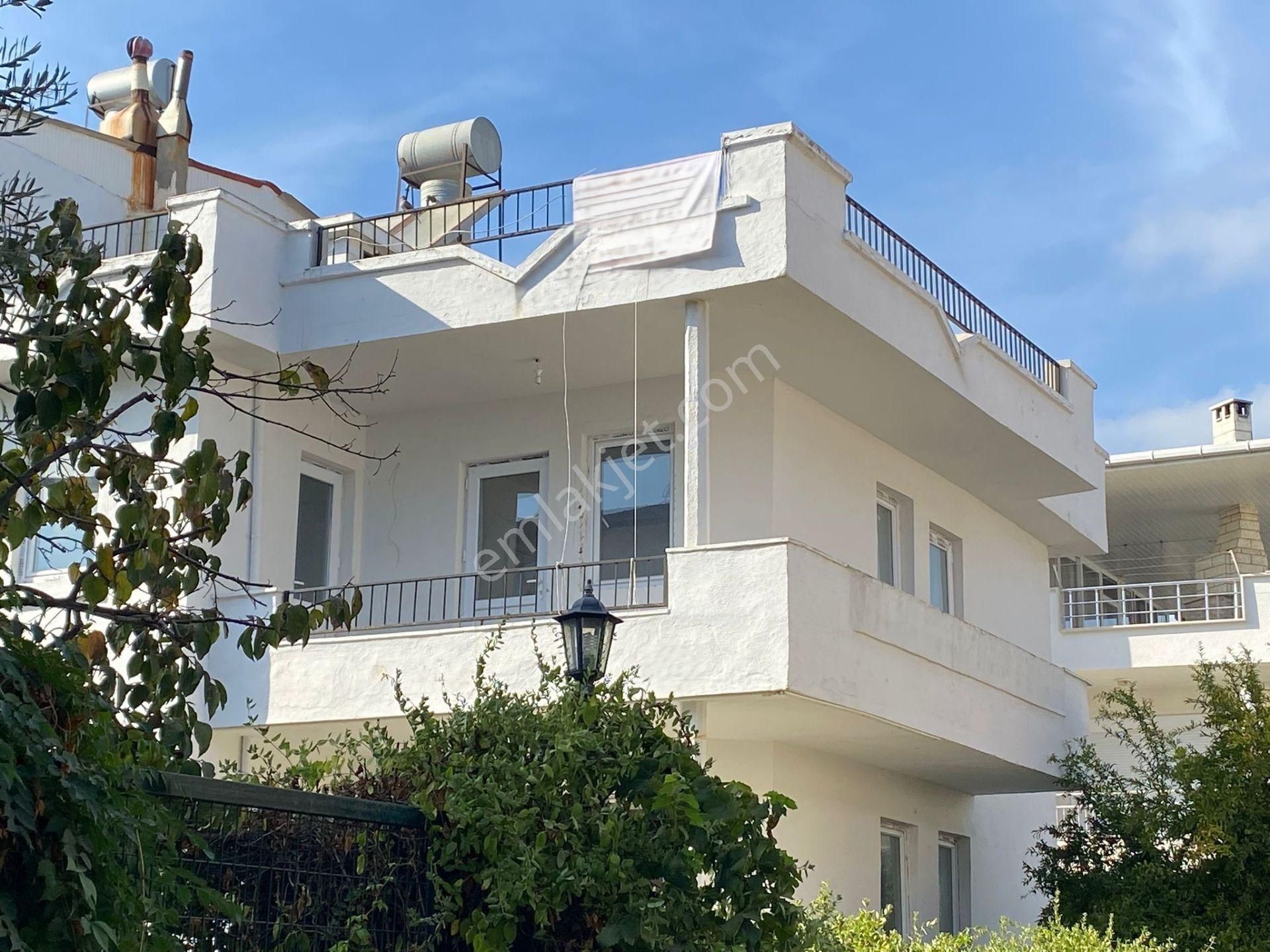 Serik Boğazkent Müstakil Tripleks Satılık 3+1 Villa - Görsel 2