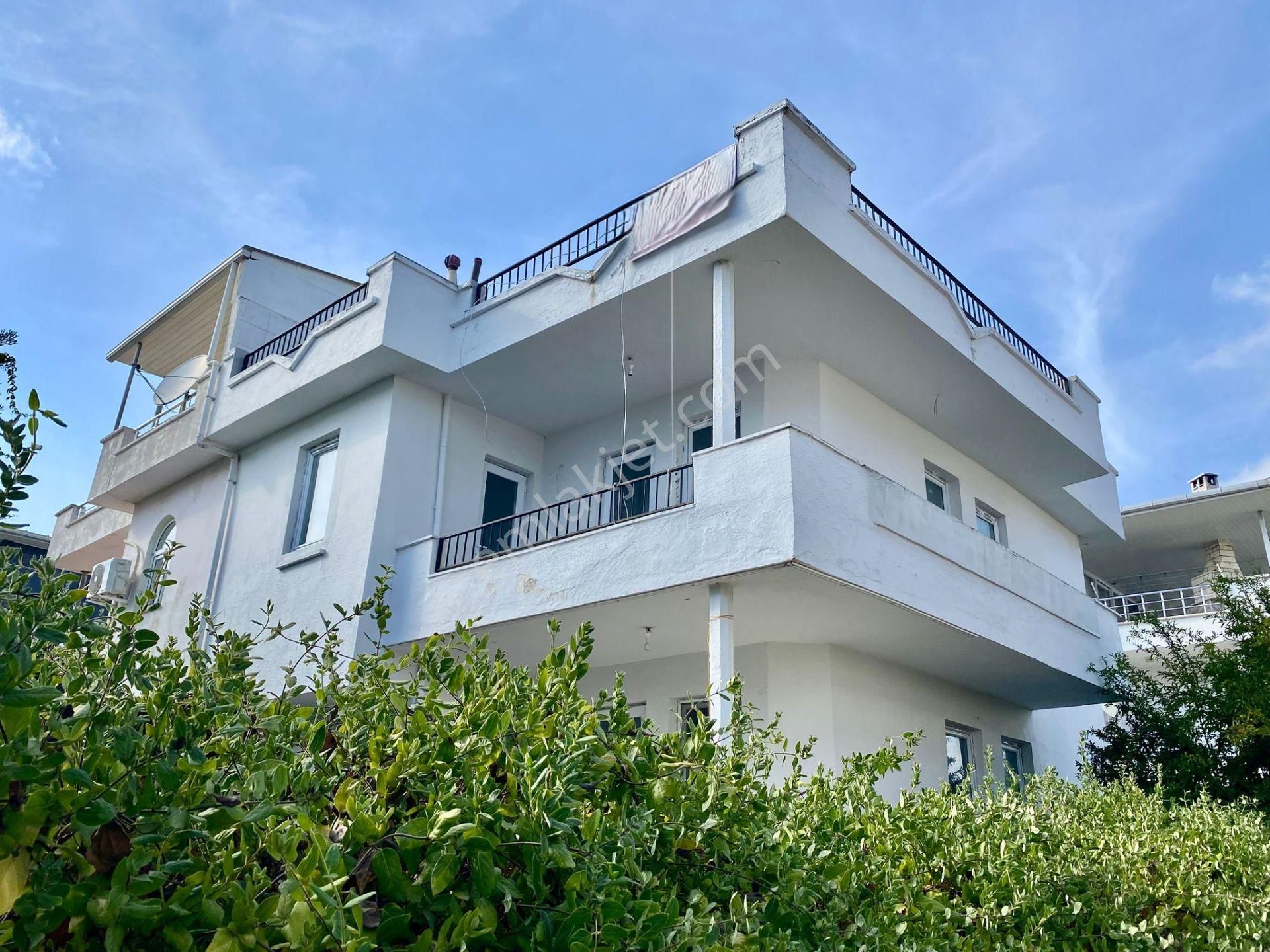 Serik Boğazkent Müstakil Tripleks Satılık 3+1 Villa - Görsel 3