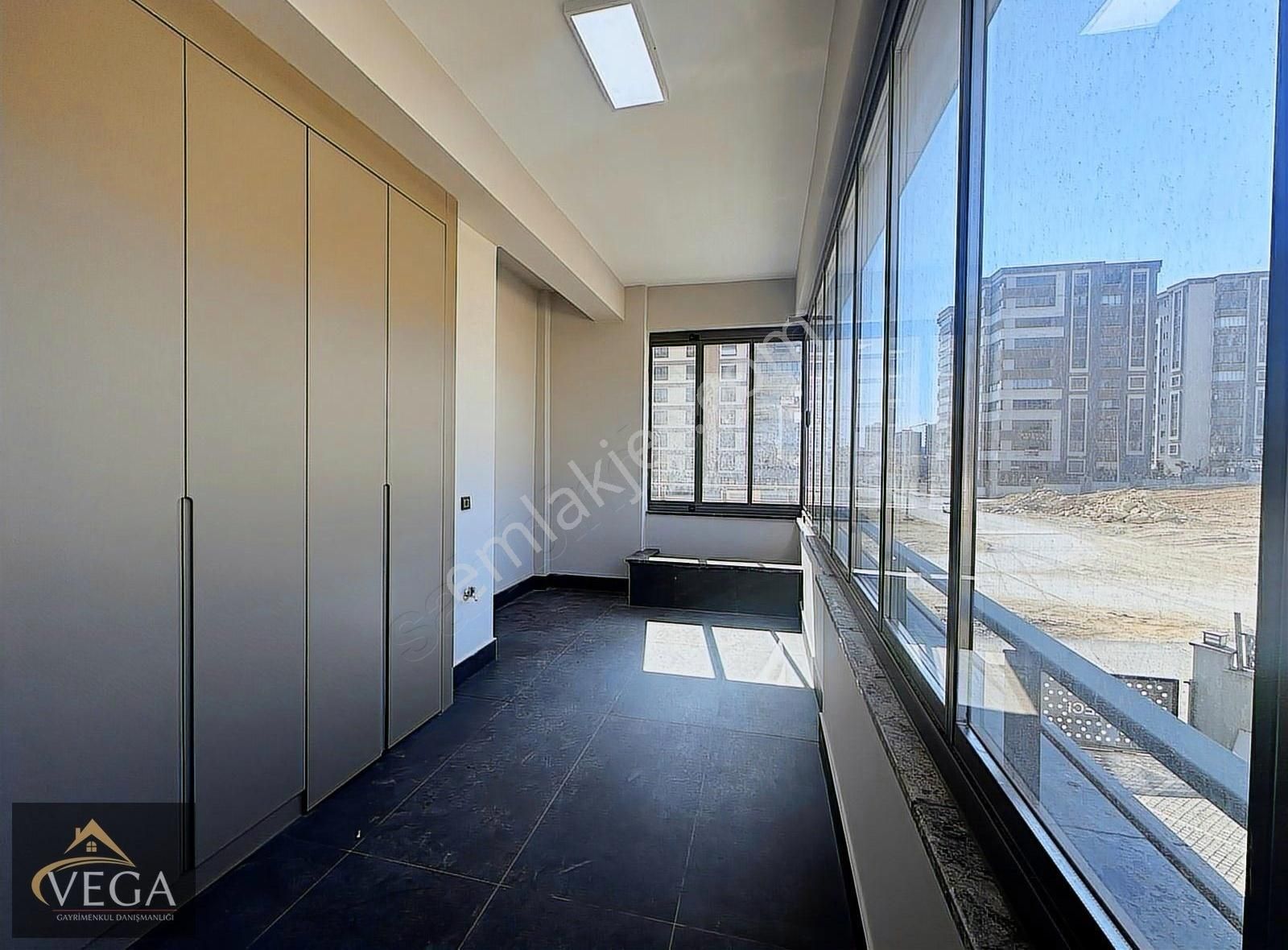 Vega Gayrimenkul'den 15 Temmuz Mevkinde 5.5+1 Satılık Daire - Görsel 23