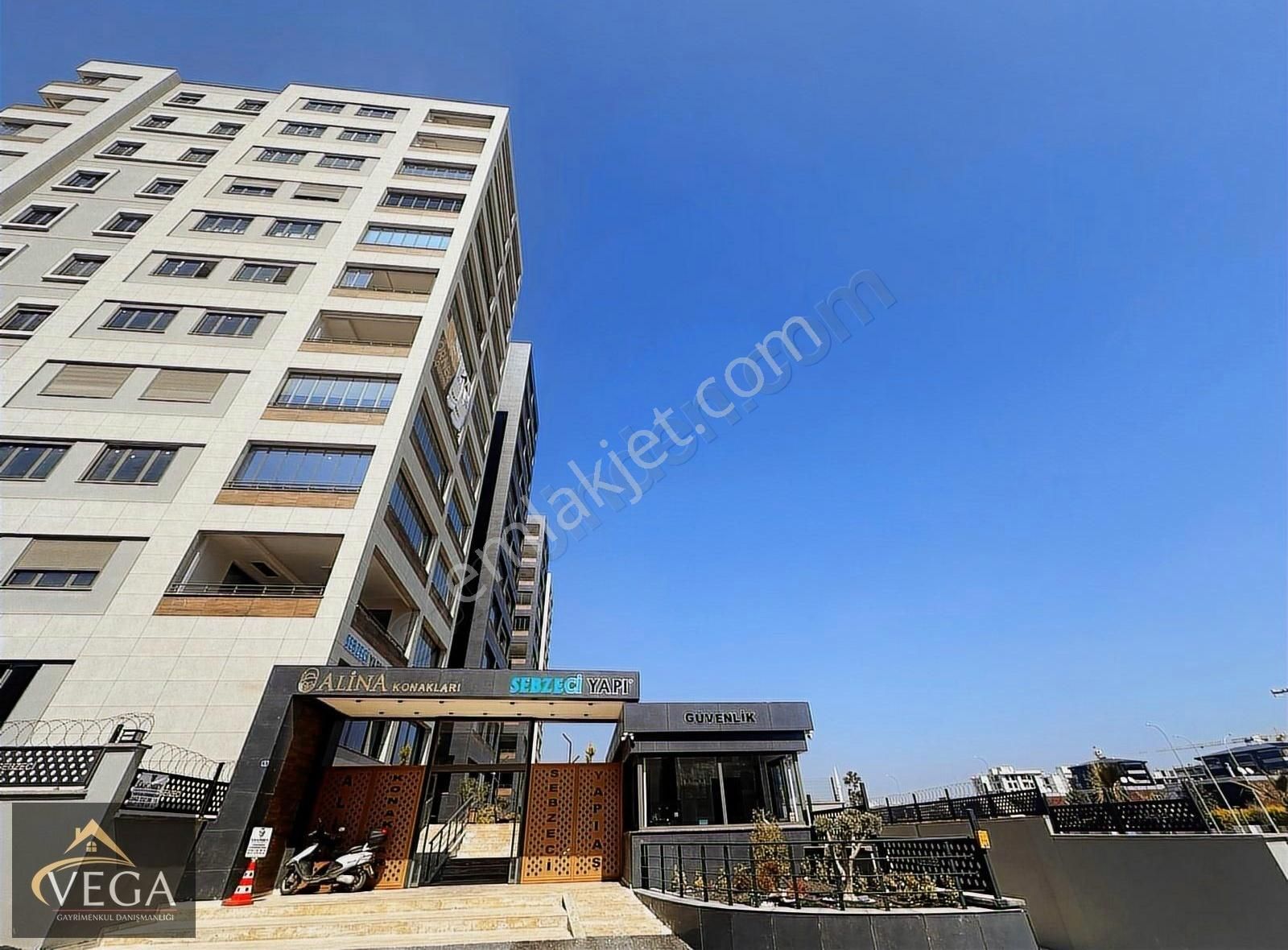 Vega Gayrimenkul'den 15 Temmuz Mevkinde 5.5+1 Satılık Daire - Görsel 5