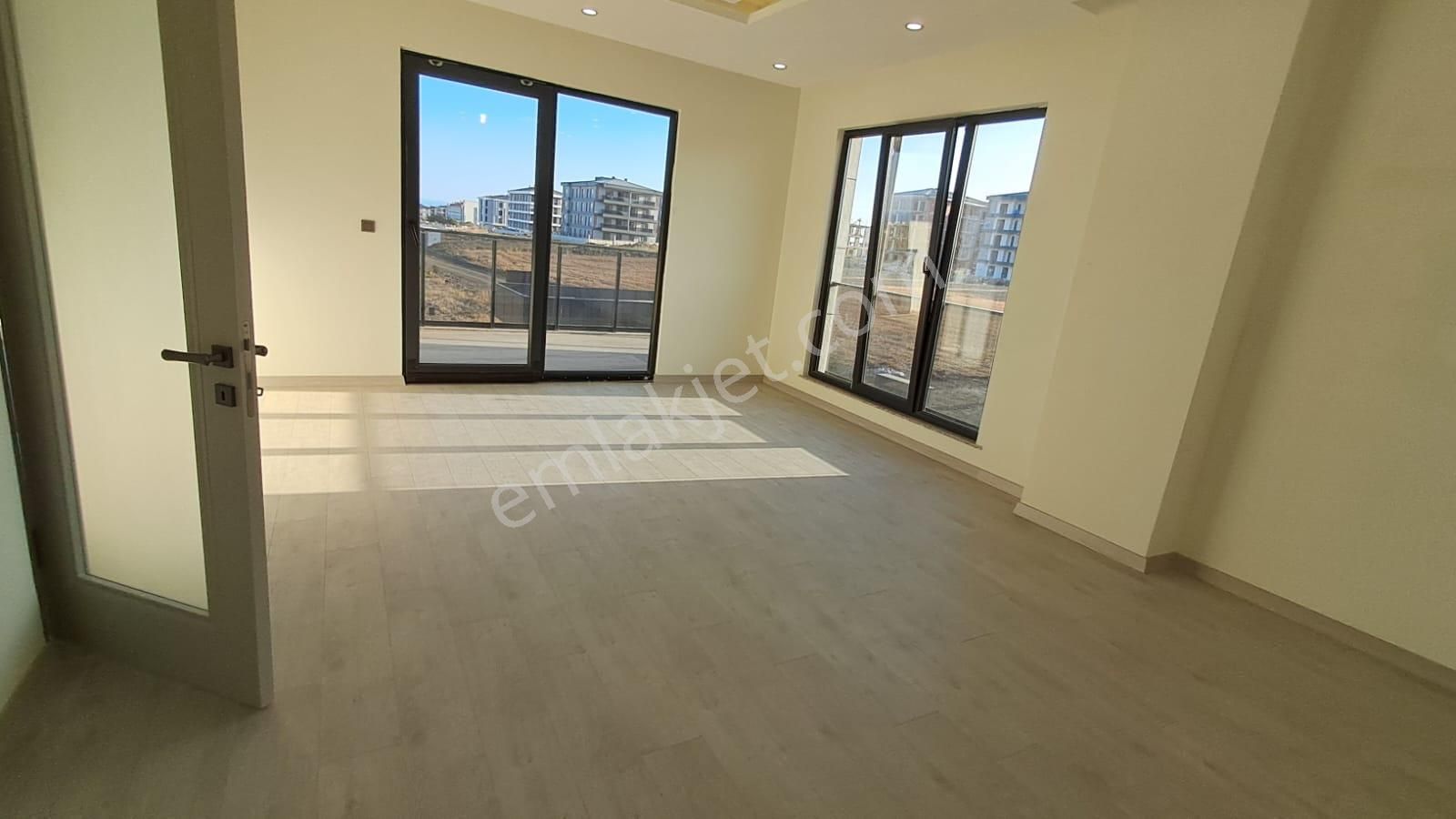 Ekşioğlu'ndan Tekirdağ Süleymanpaşa Atatürk Mahallesi Satılık 3+1 Daire - Görsel 15