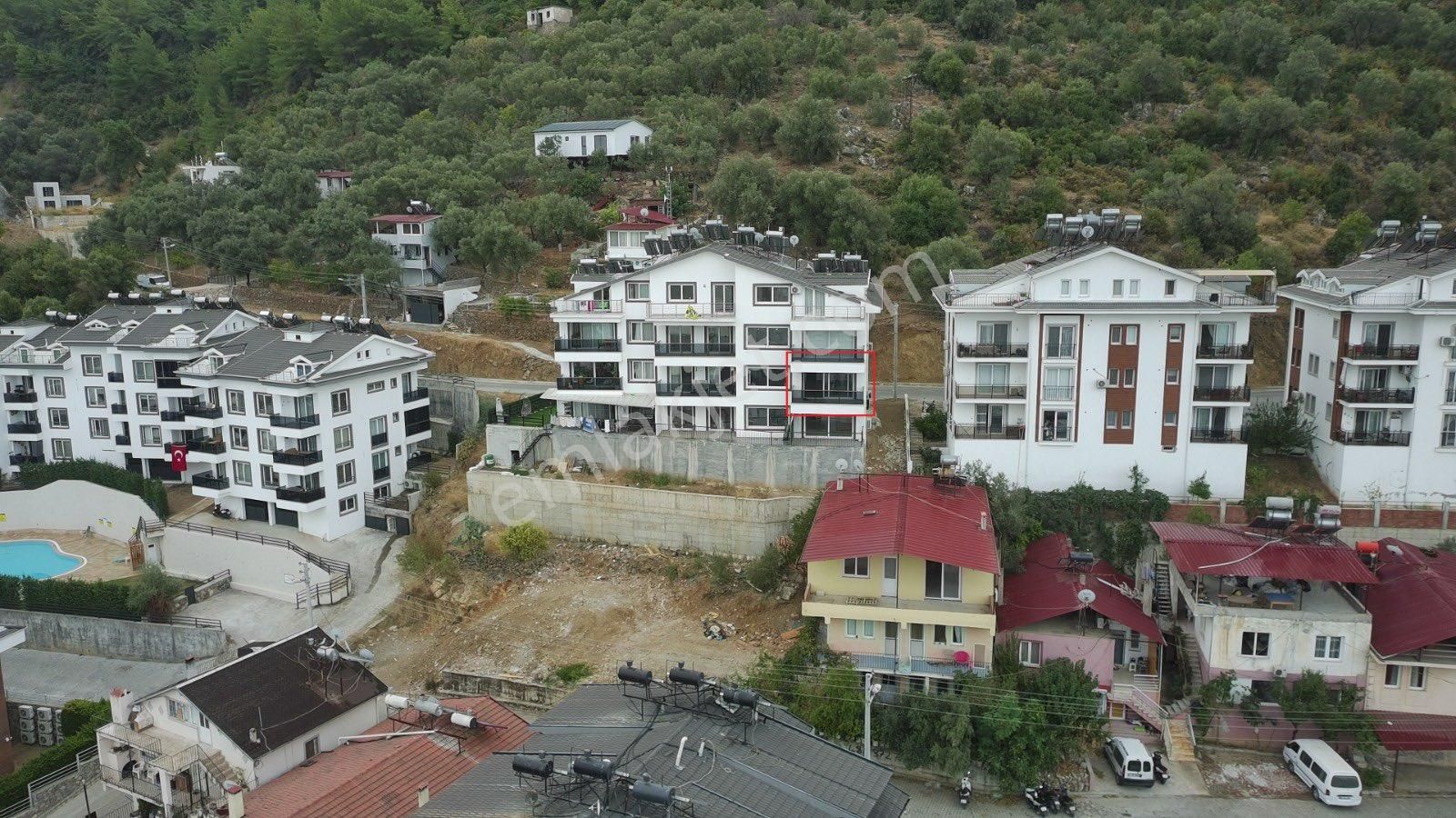 Fethiye’de Ara Kat Deniz Ve Şehir Manzaralı Geniş 2+1” - Görsel 9