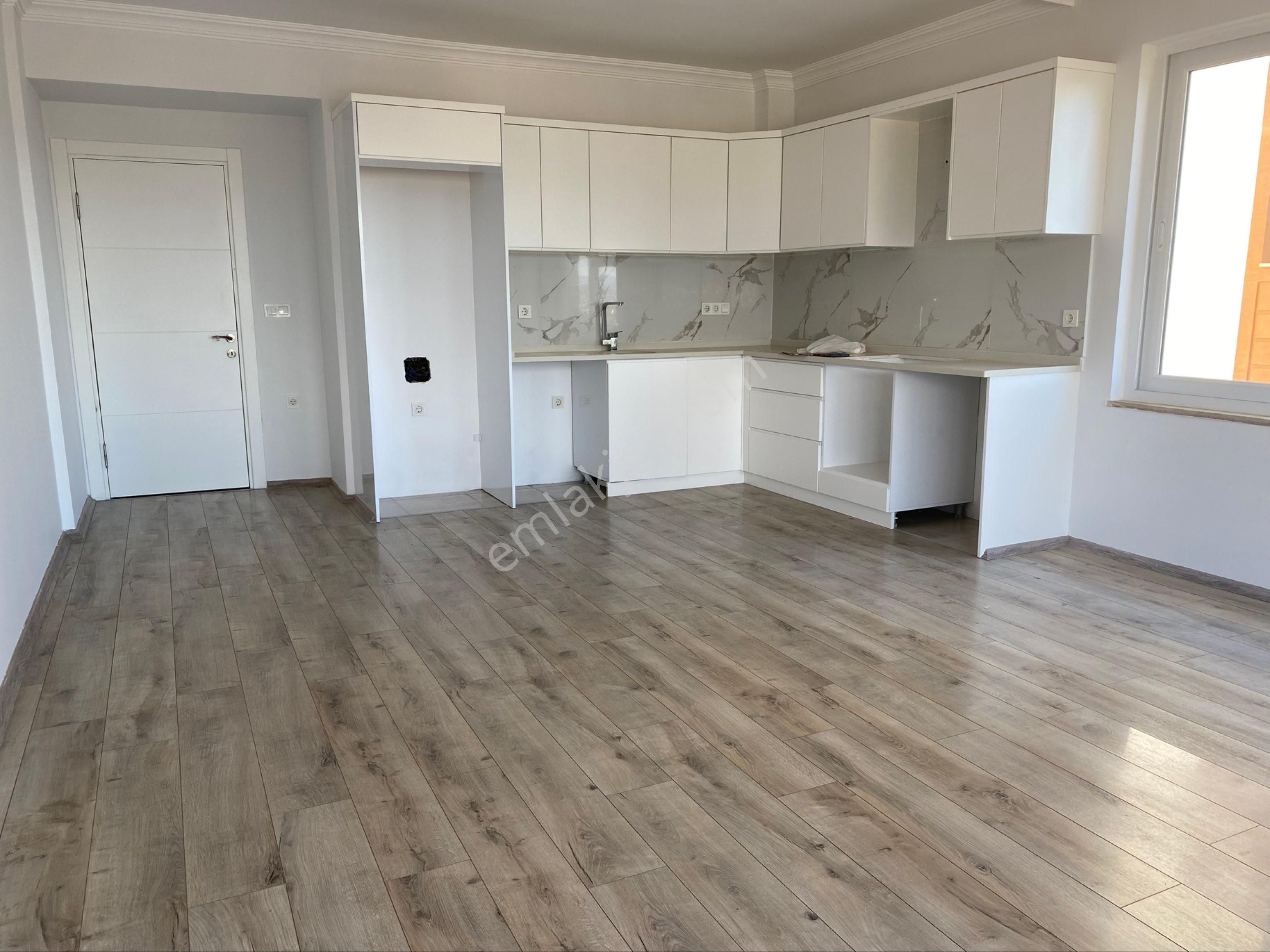 Fethiye’de Ara Kat Deniz Ve Şehir Manzaralı Geniş 2+1” - Görsel 23