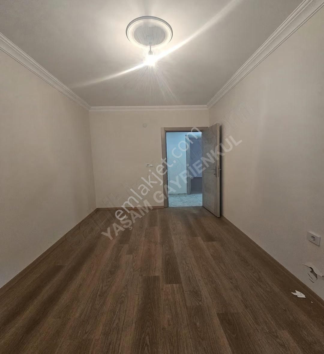 İstasyon Mah. İskanlı Asansörlü Ebeveyn Banyolu K. Otoparklı - Görsel 4